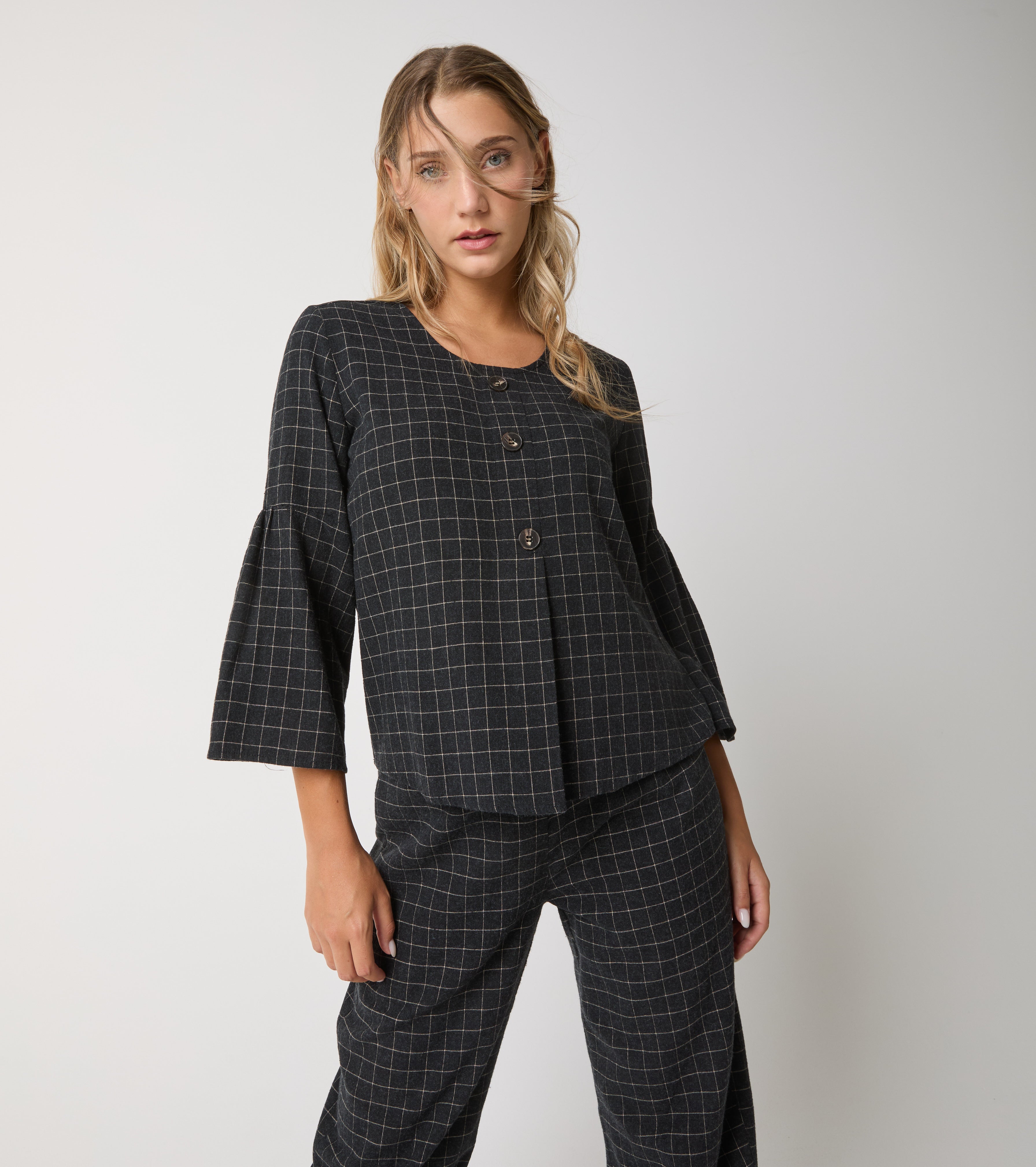 Blusa in cotone jacquard con bottoni