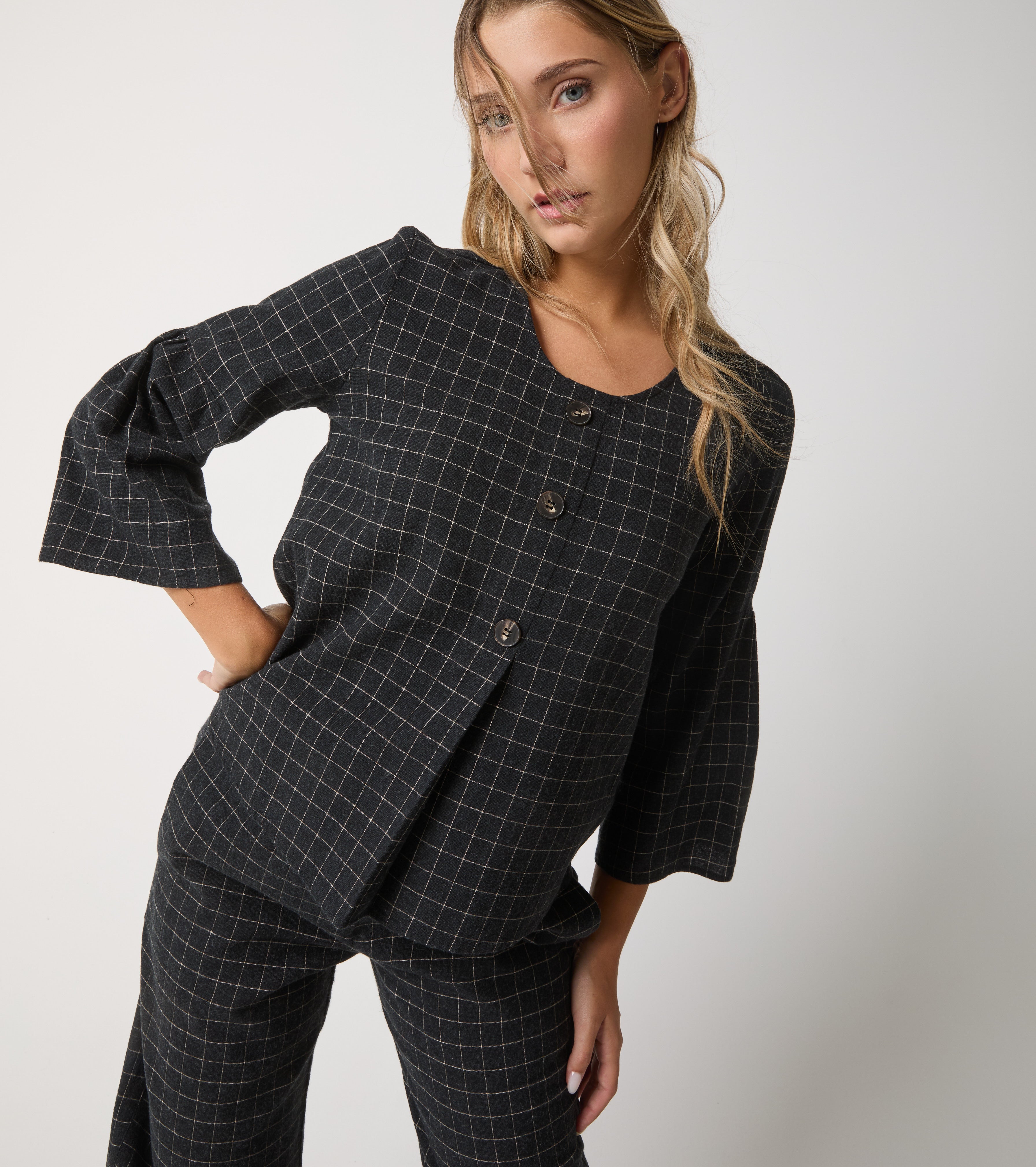 Blusa in cotone jacquard con bottoni