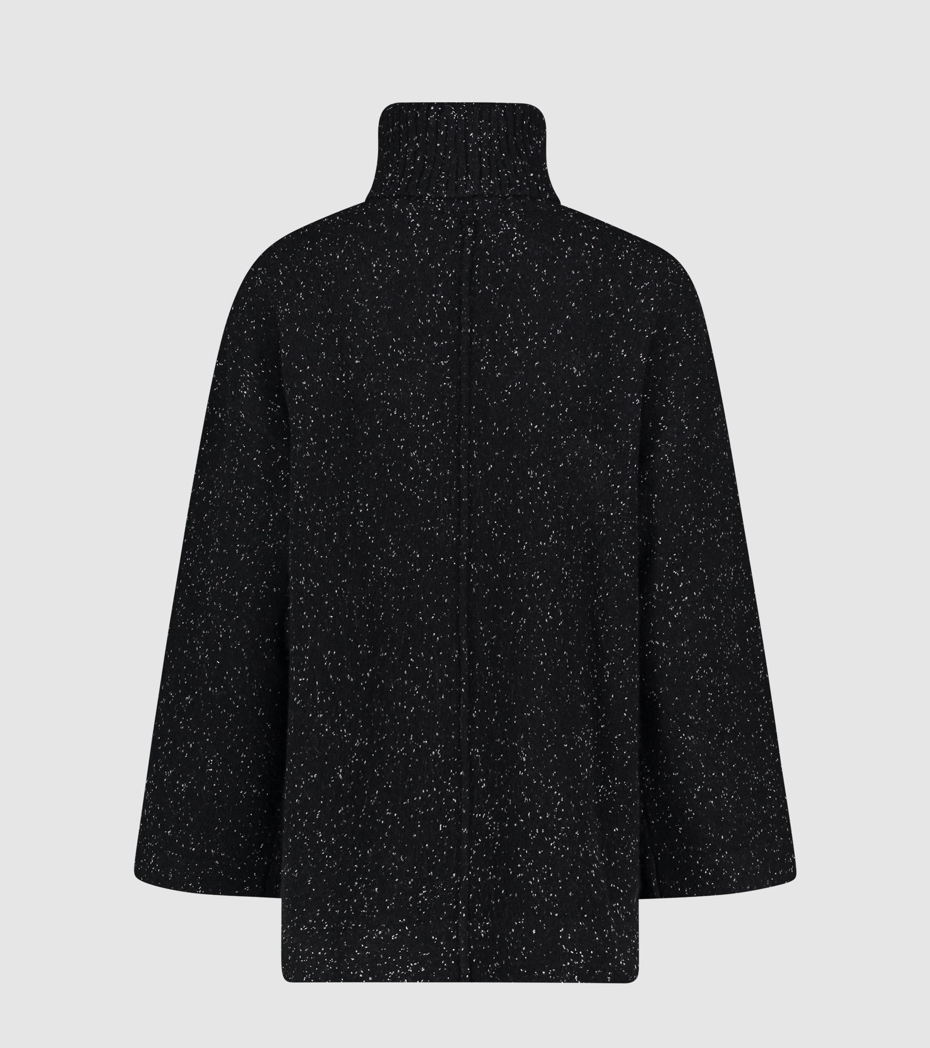 Suéter de cuello alto de lana con aberturas