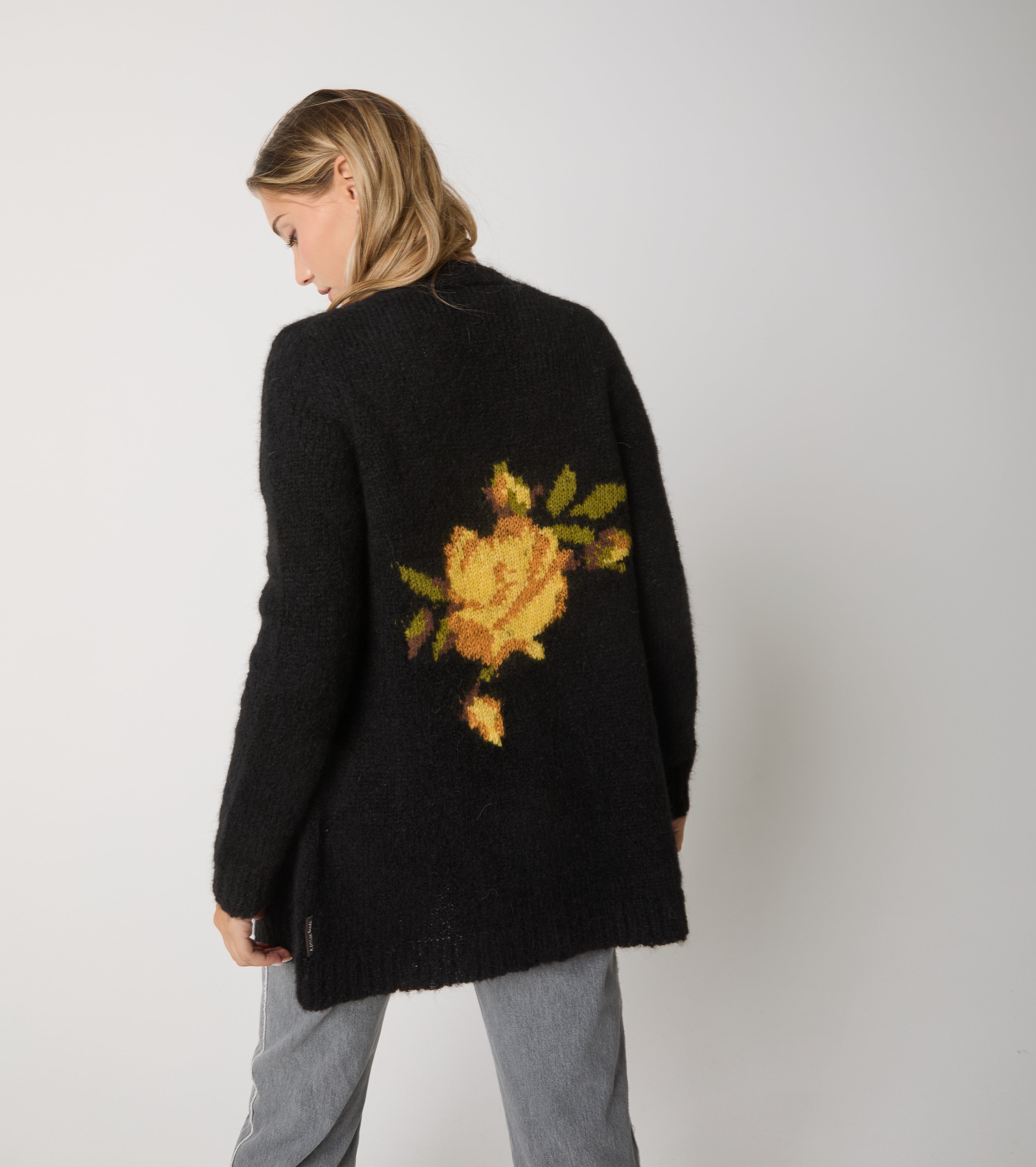 Cárdigan de alpaca y lana con cuello en V