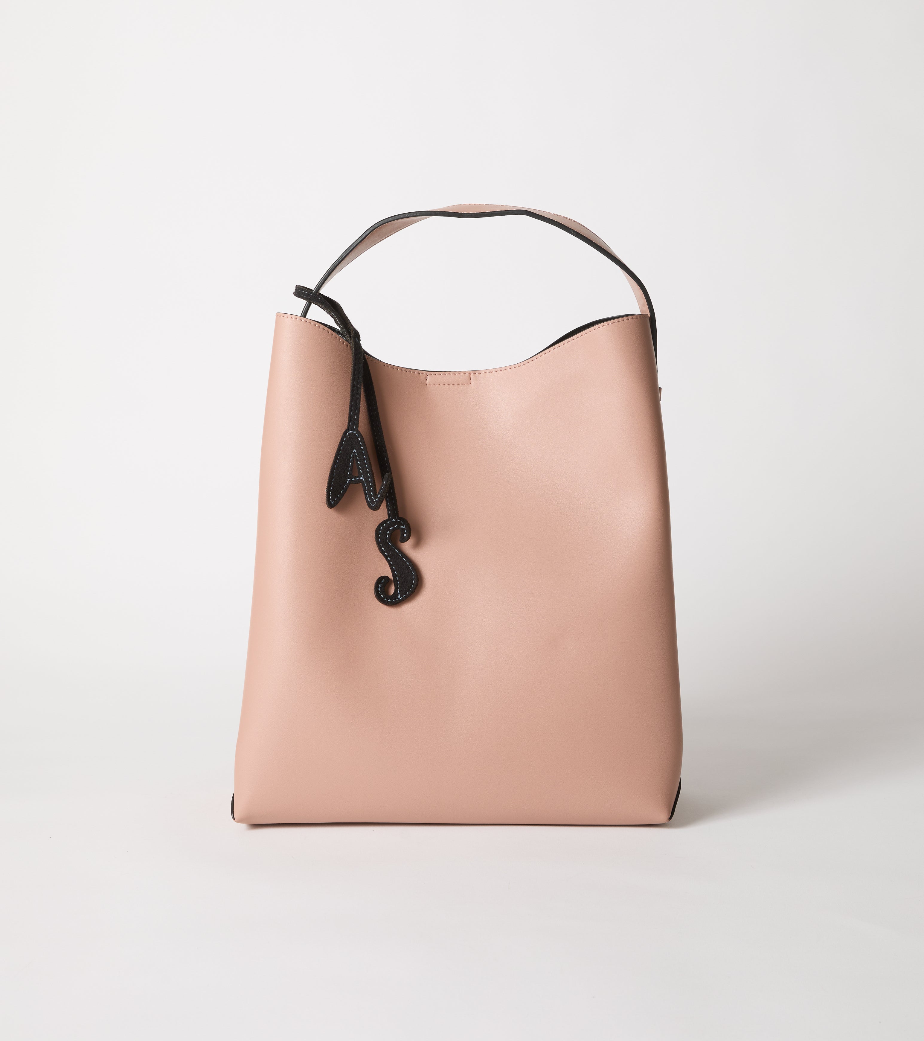 Bucket bag with charm
