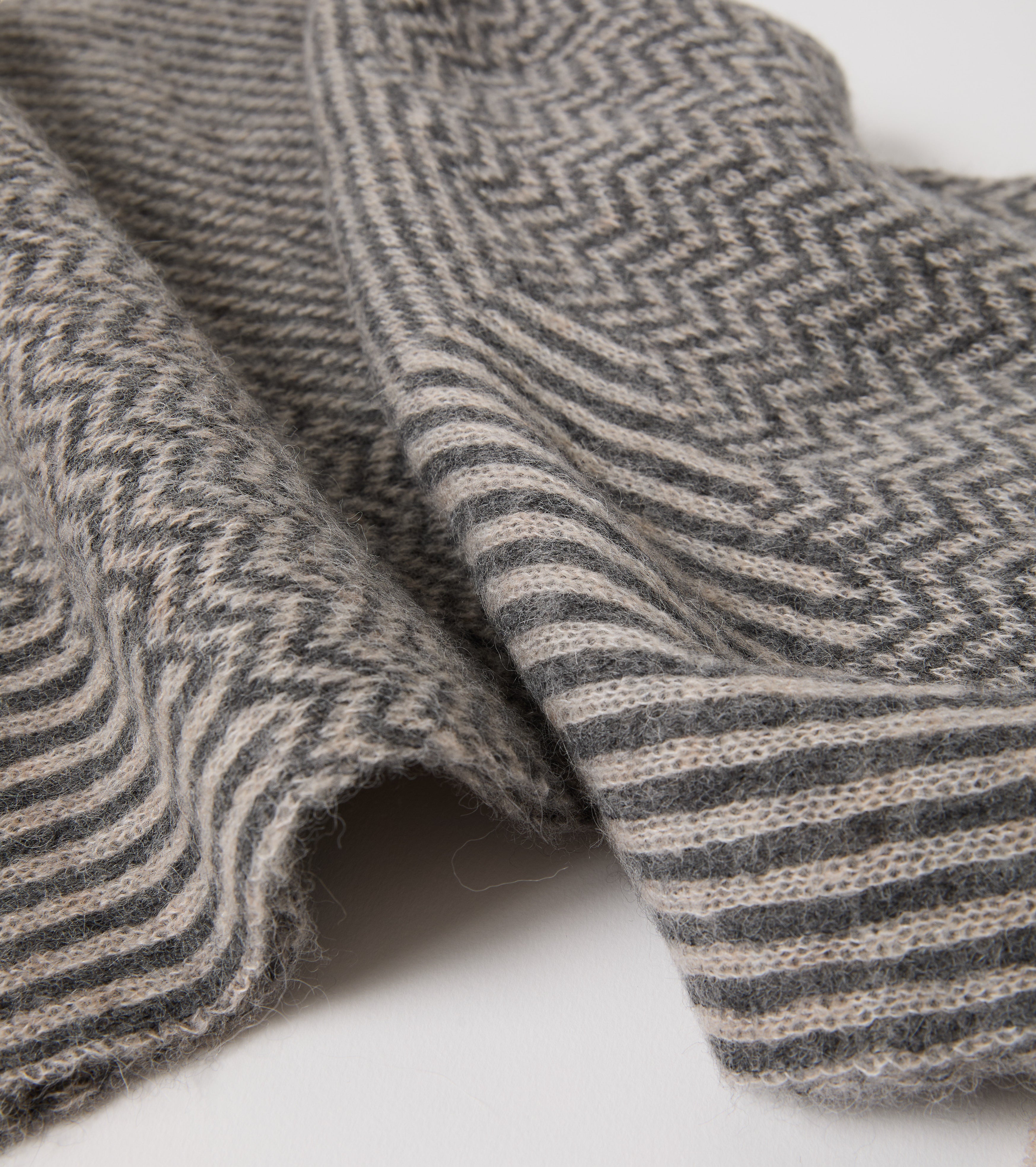 Sciarpa in misto lana jacquard