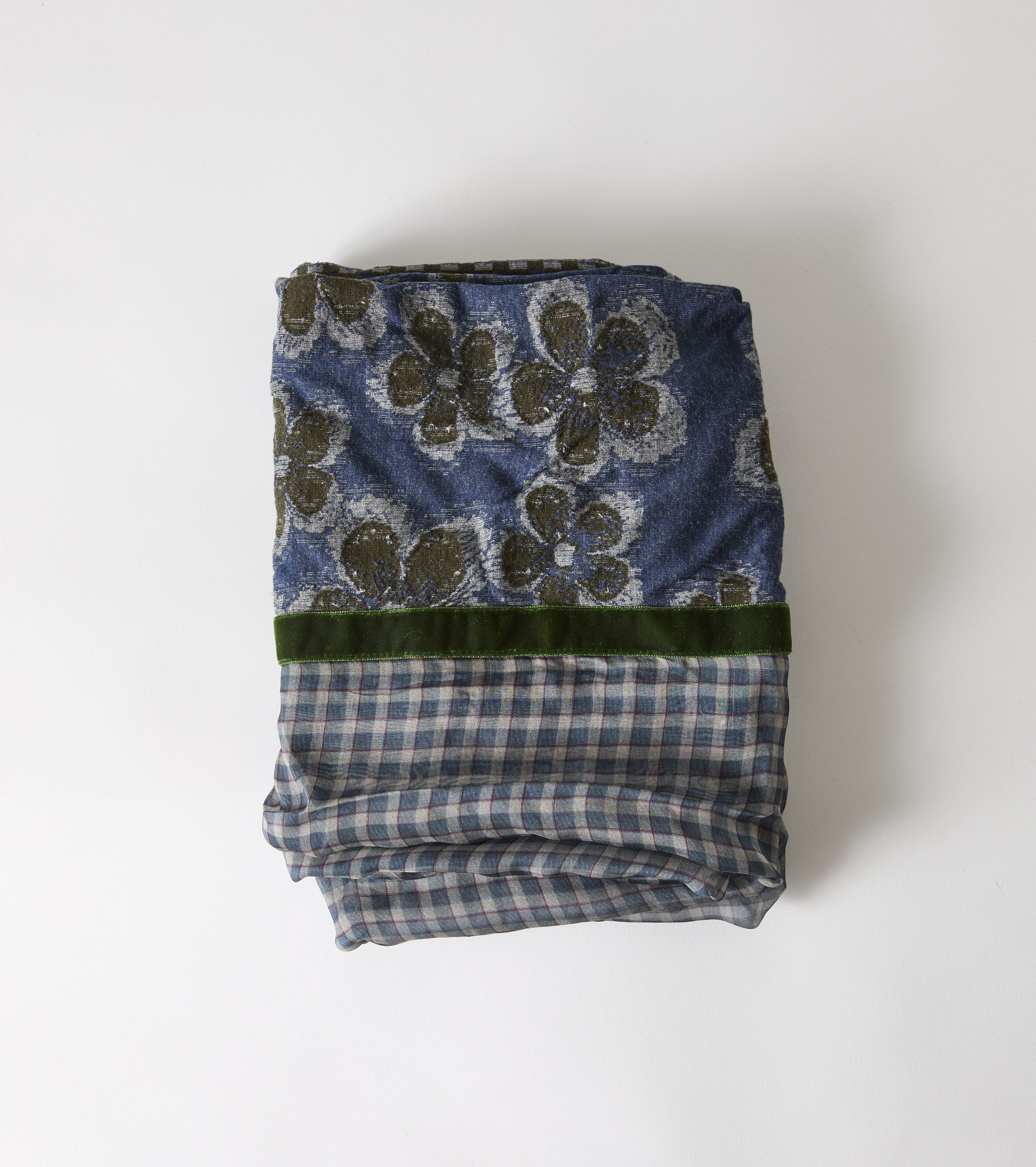 Sciarpa in filato di lana e seta