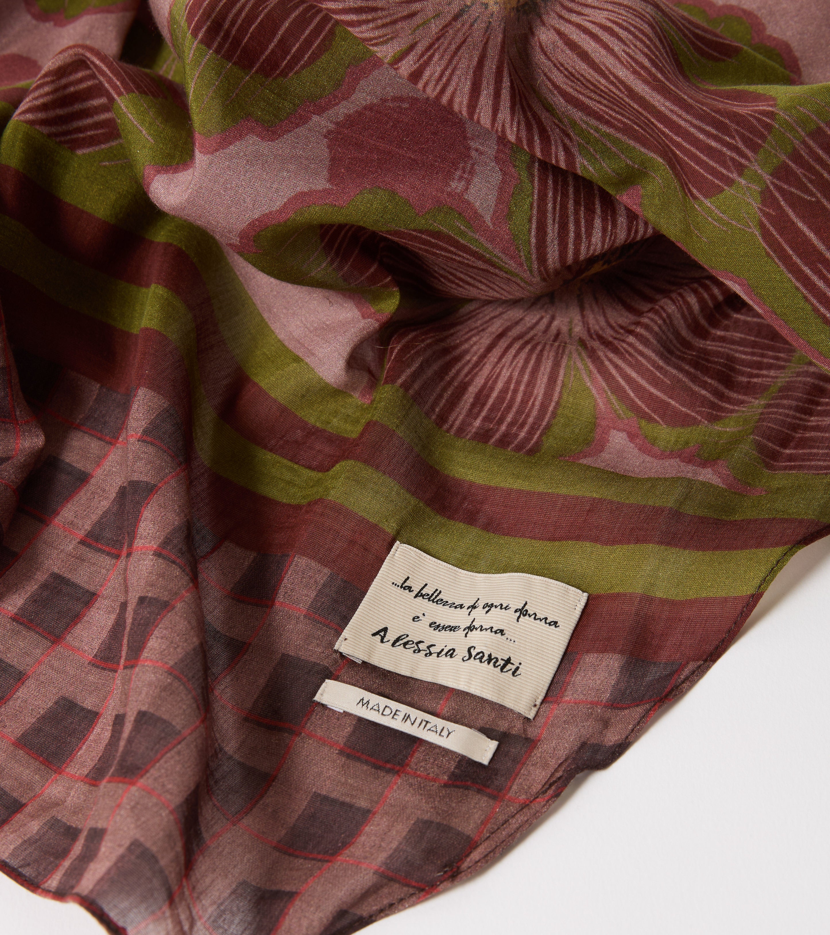 Tørklæde i bomuld og silke med blomsterprint