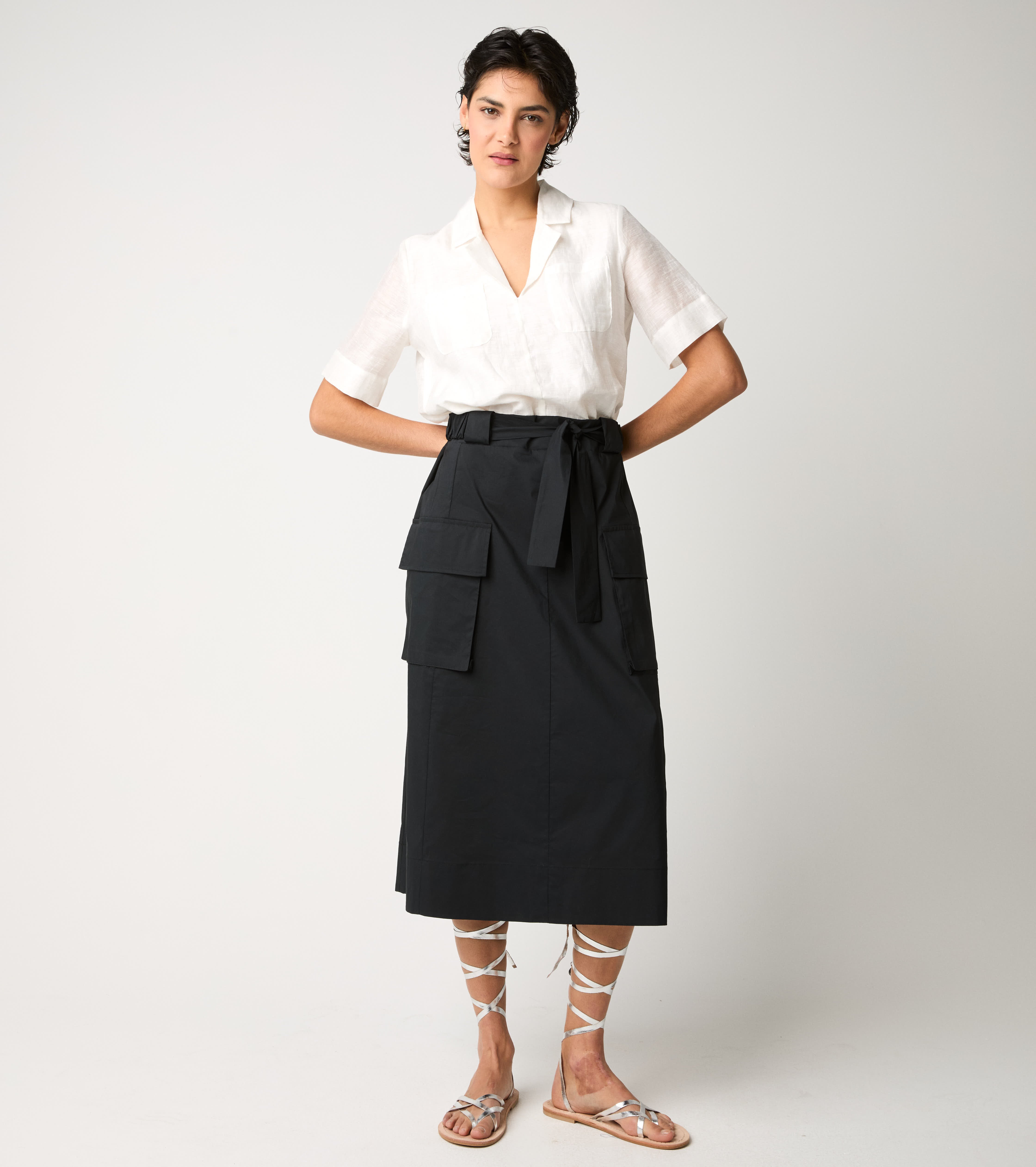 Abito in cotone e lino con cintura bianco