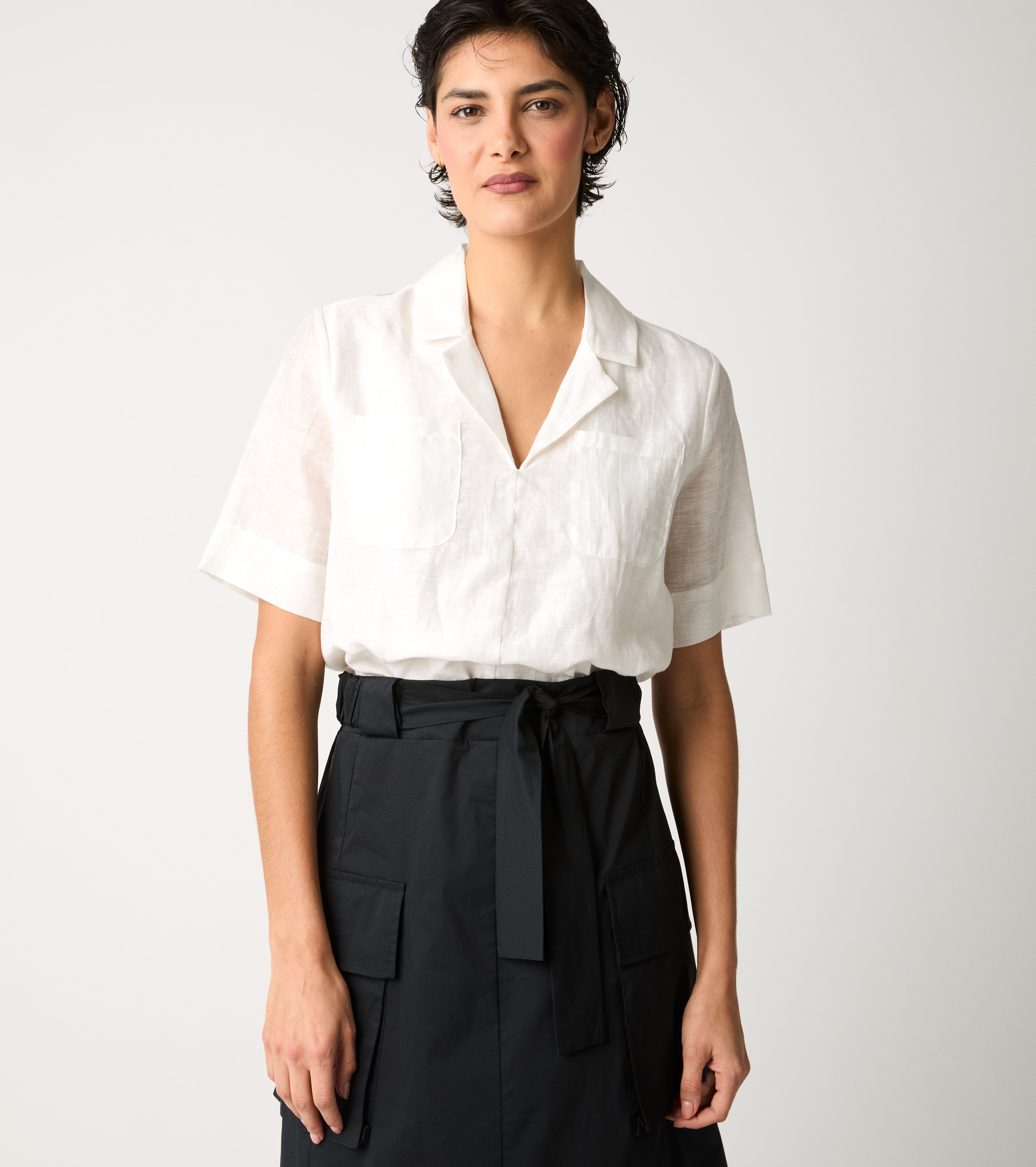 Abito in cotone e lino con cintura bianco