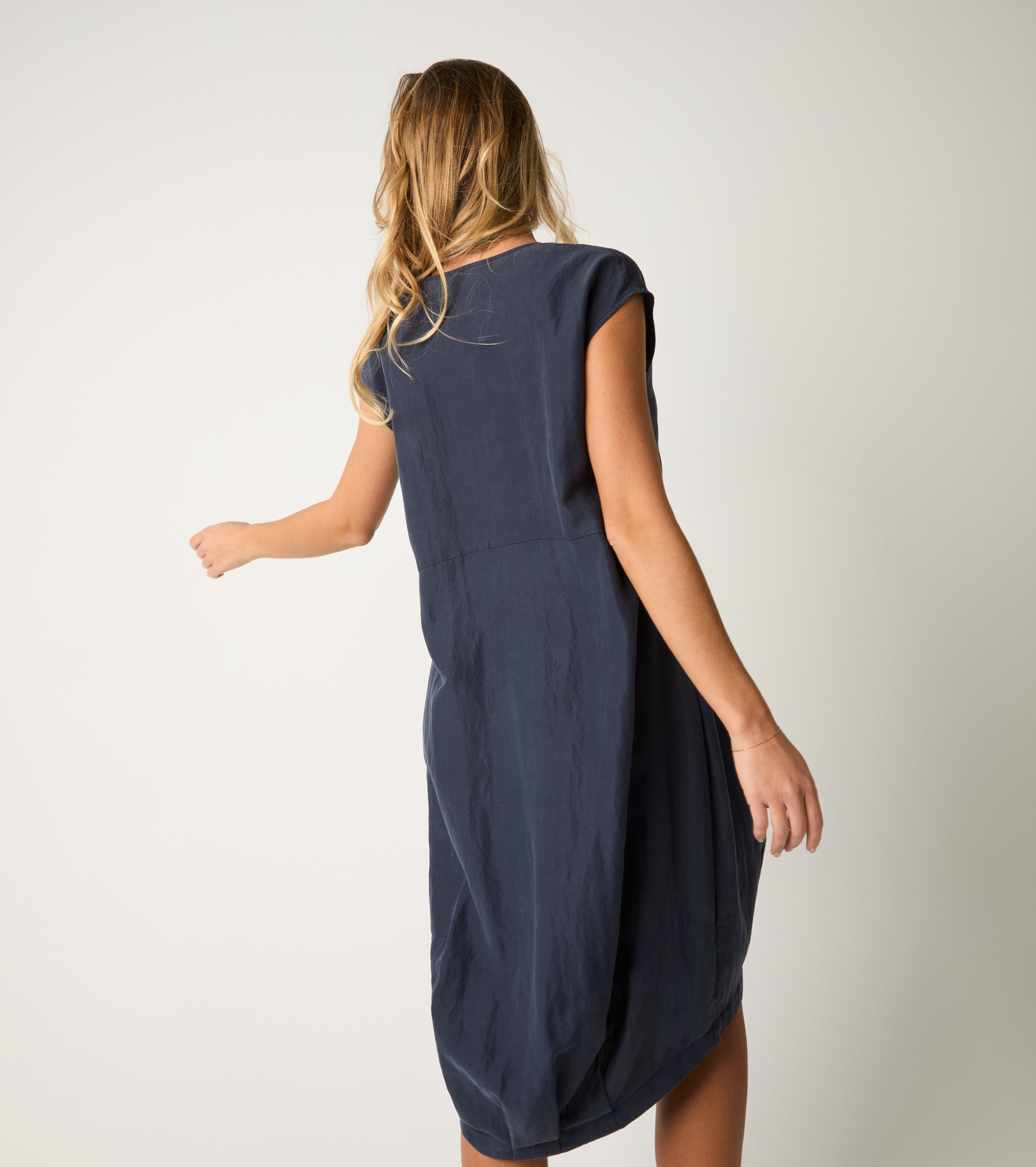 Blue round-neck dress