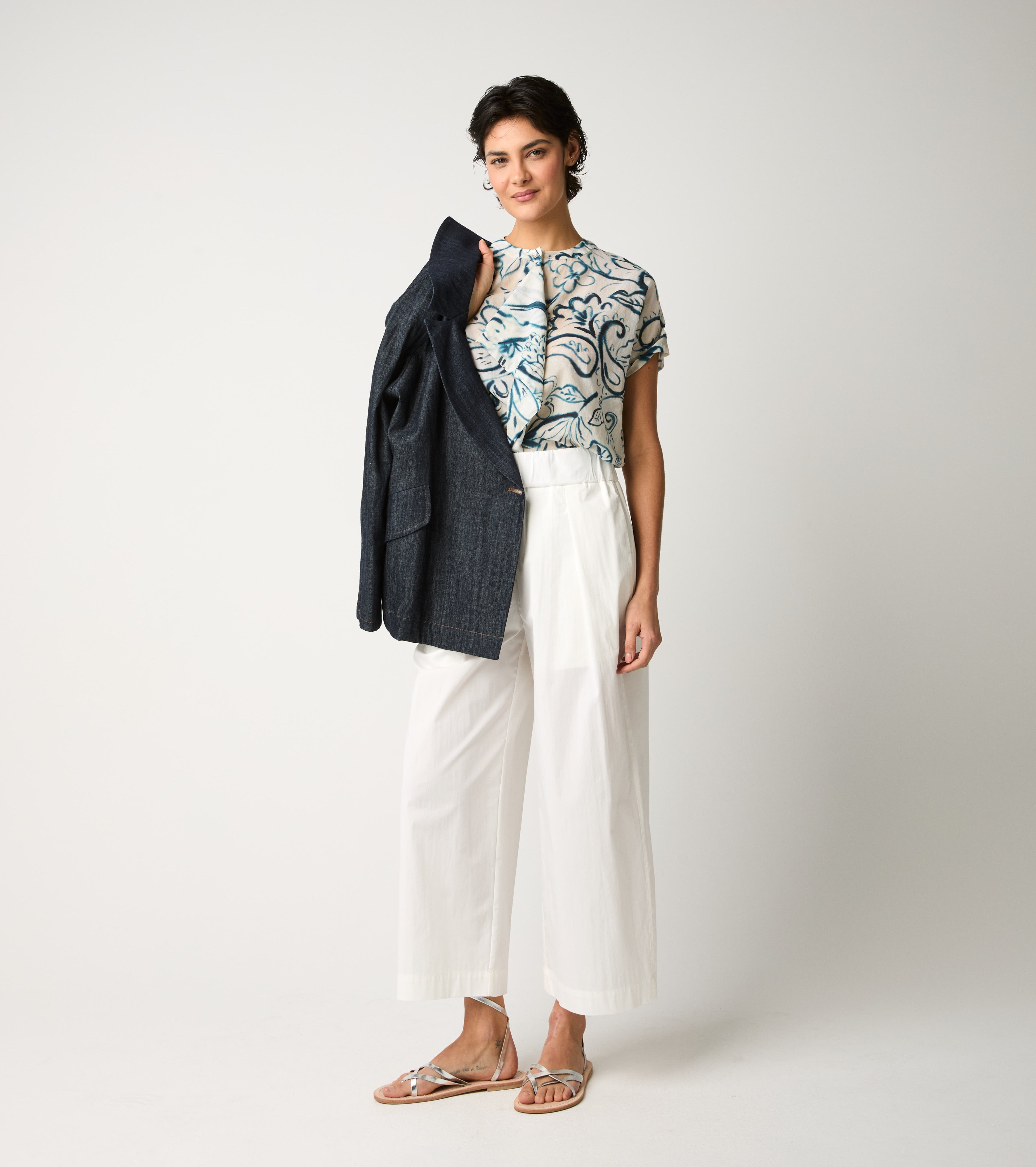 Pantaloni cropped con pinces bianco