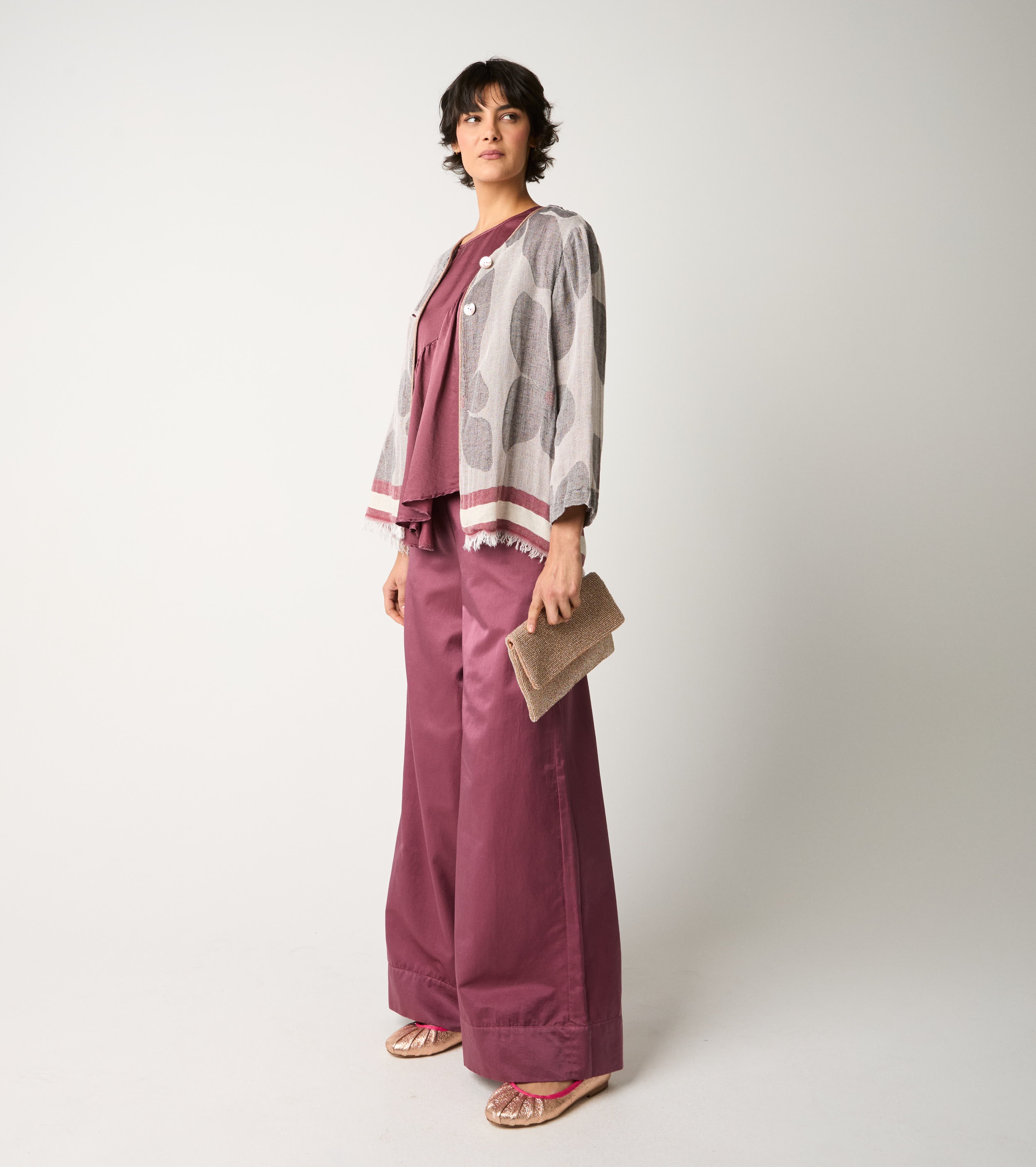 Pantaloni con piega e pinces marmellata