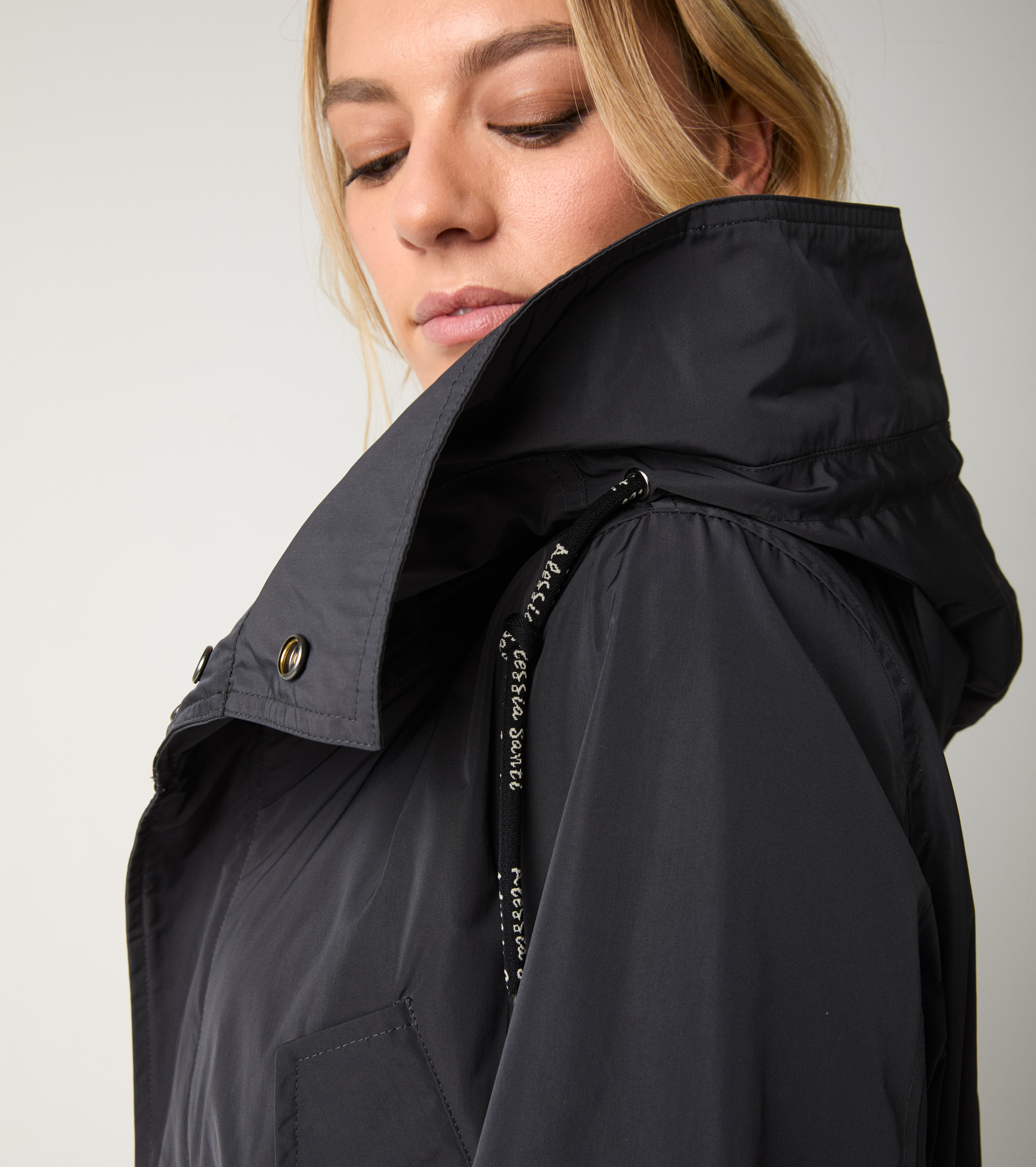 Parka lungo antigoccia con cappuccio lavagna