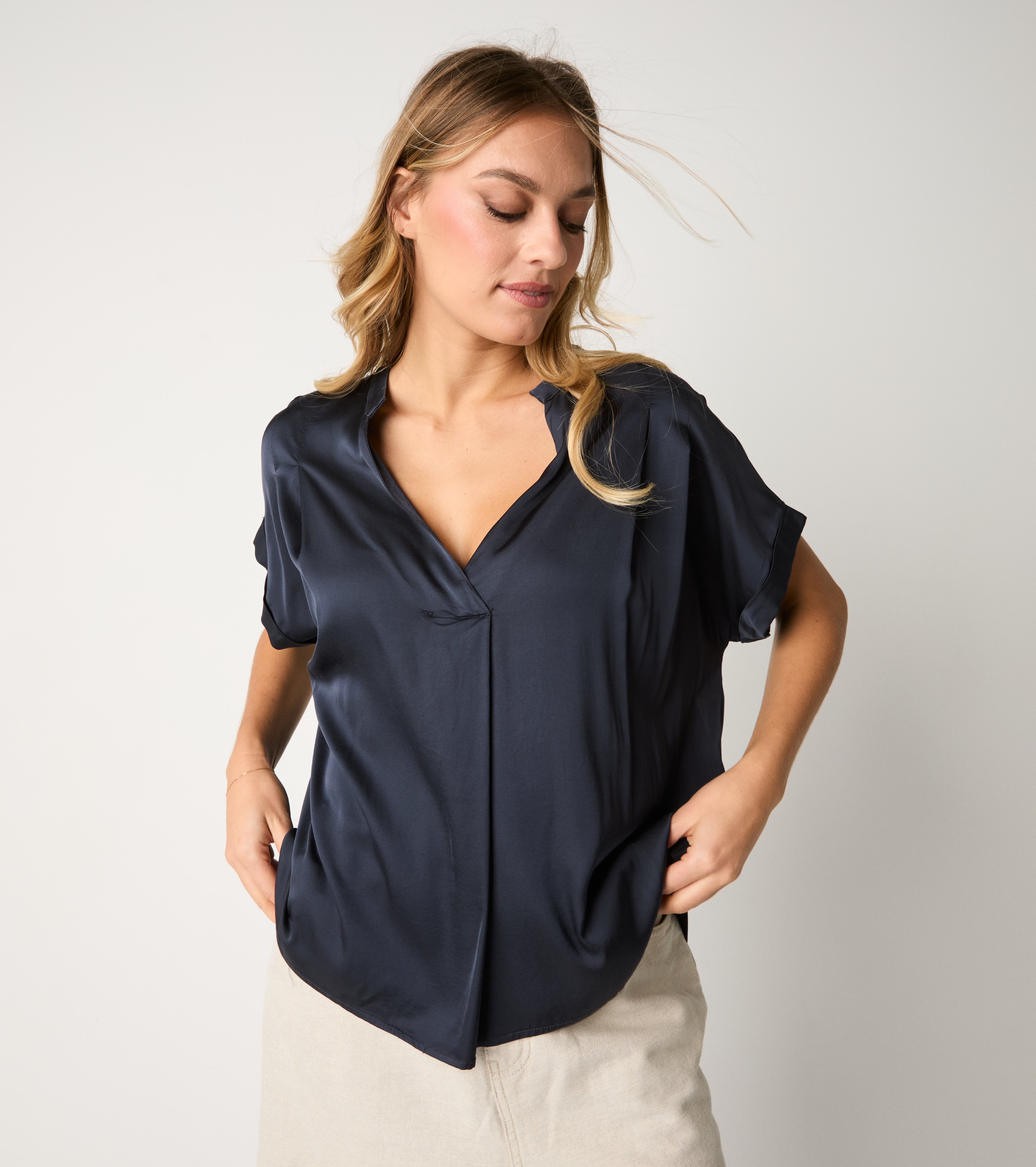 Blusa con maniche corte blu
