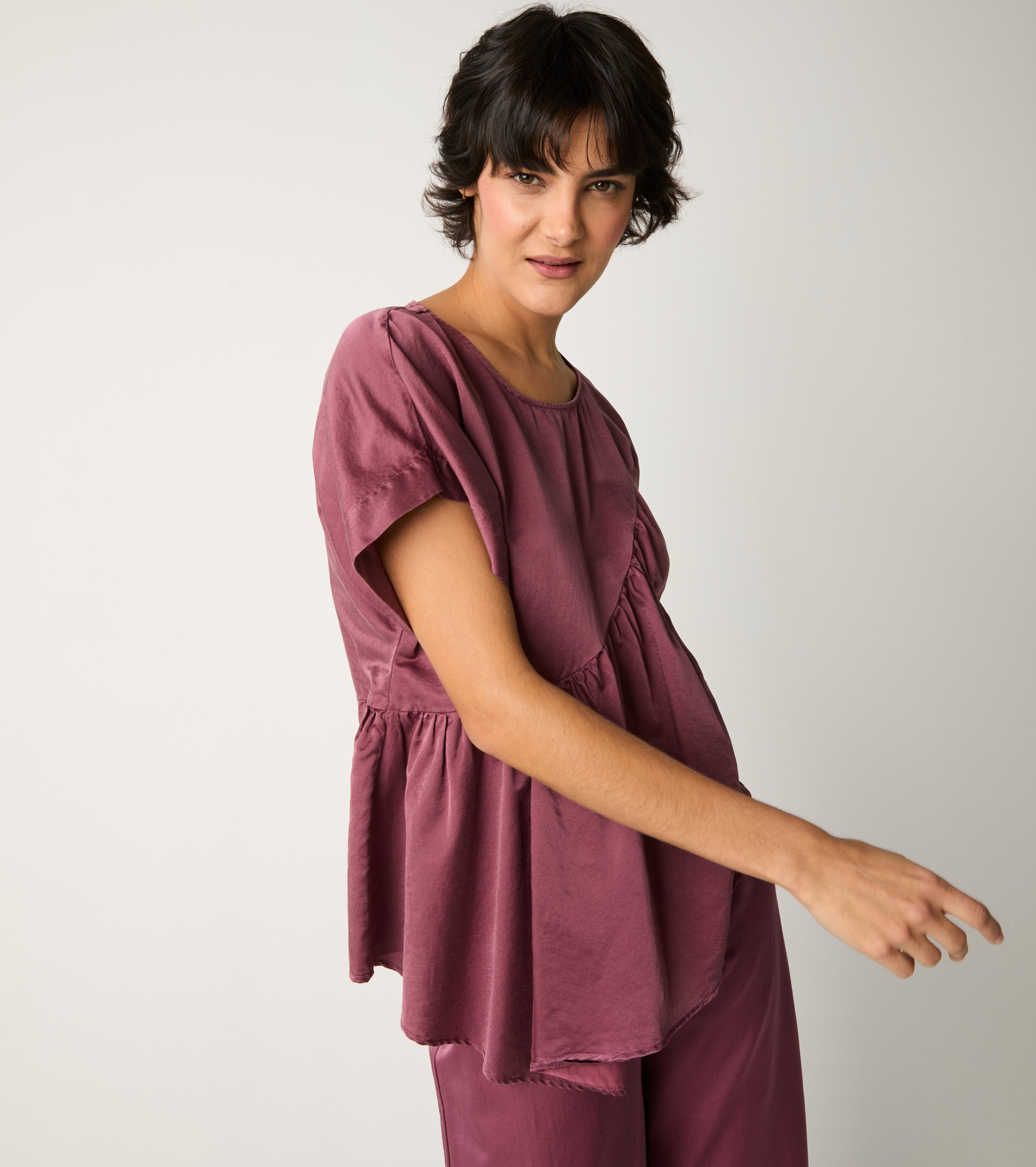 Blusa girocollo con pieghe marmellata