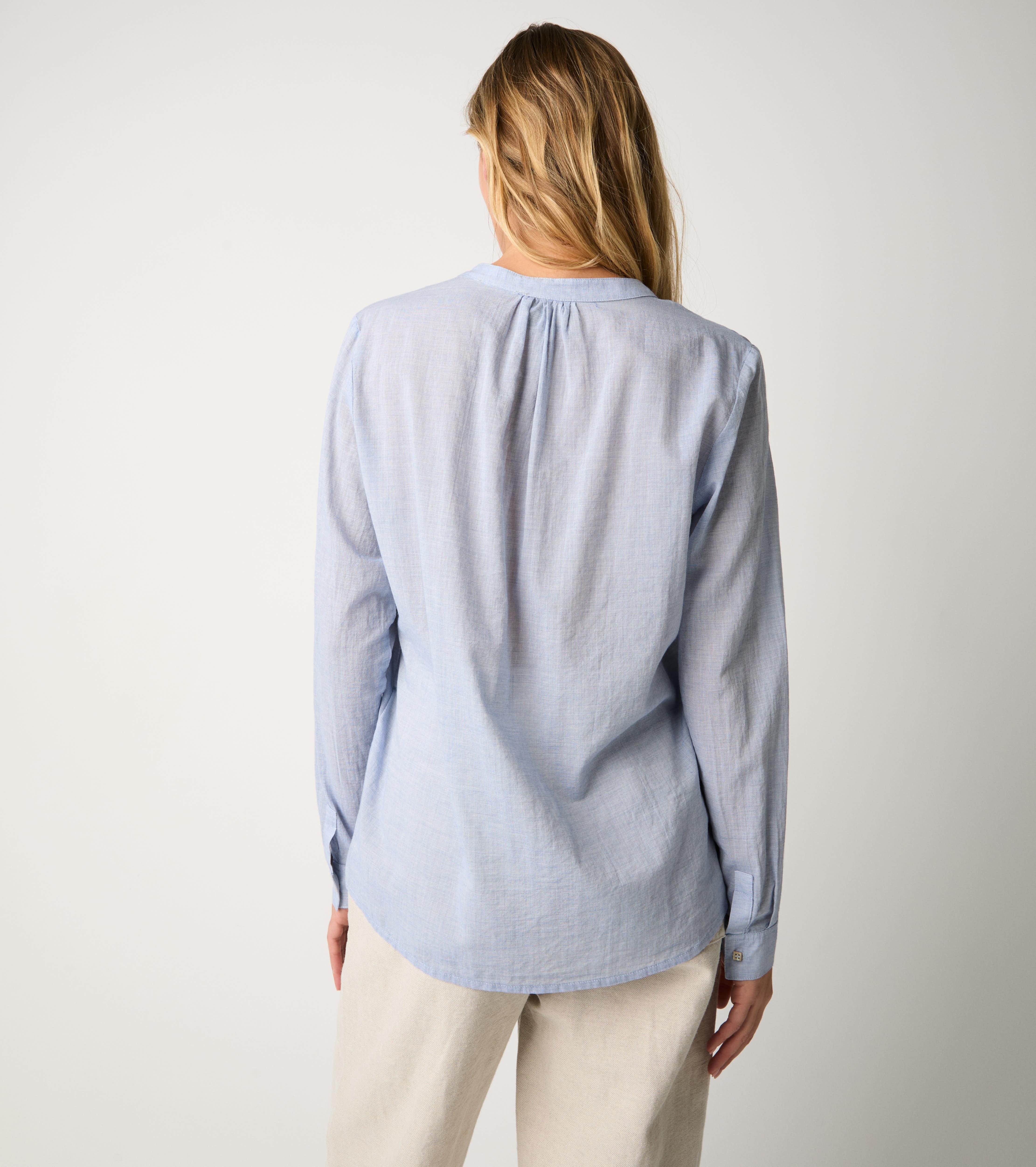 Shirt with mandarin collar paper