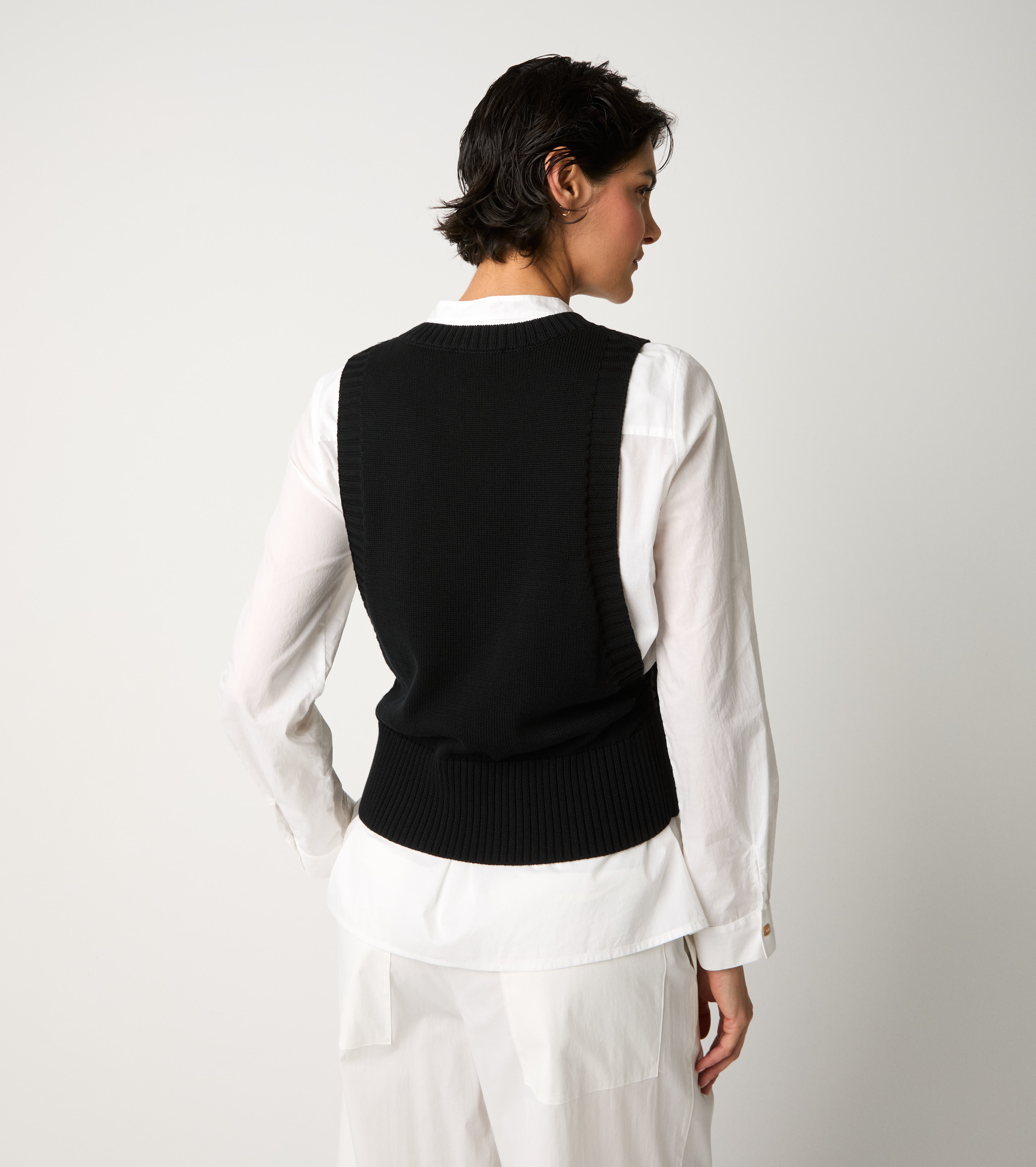 Gilet girocollo in maglia  nero