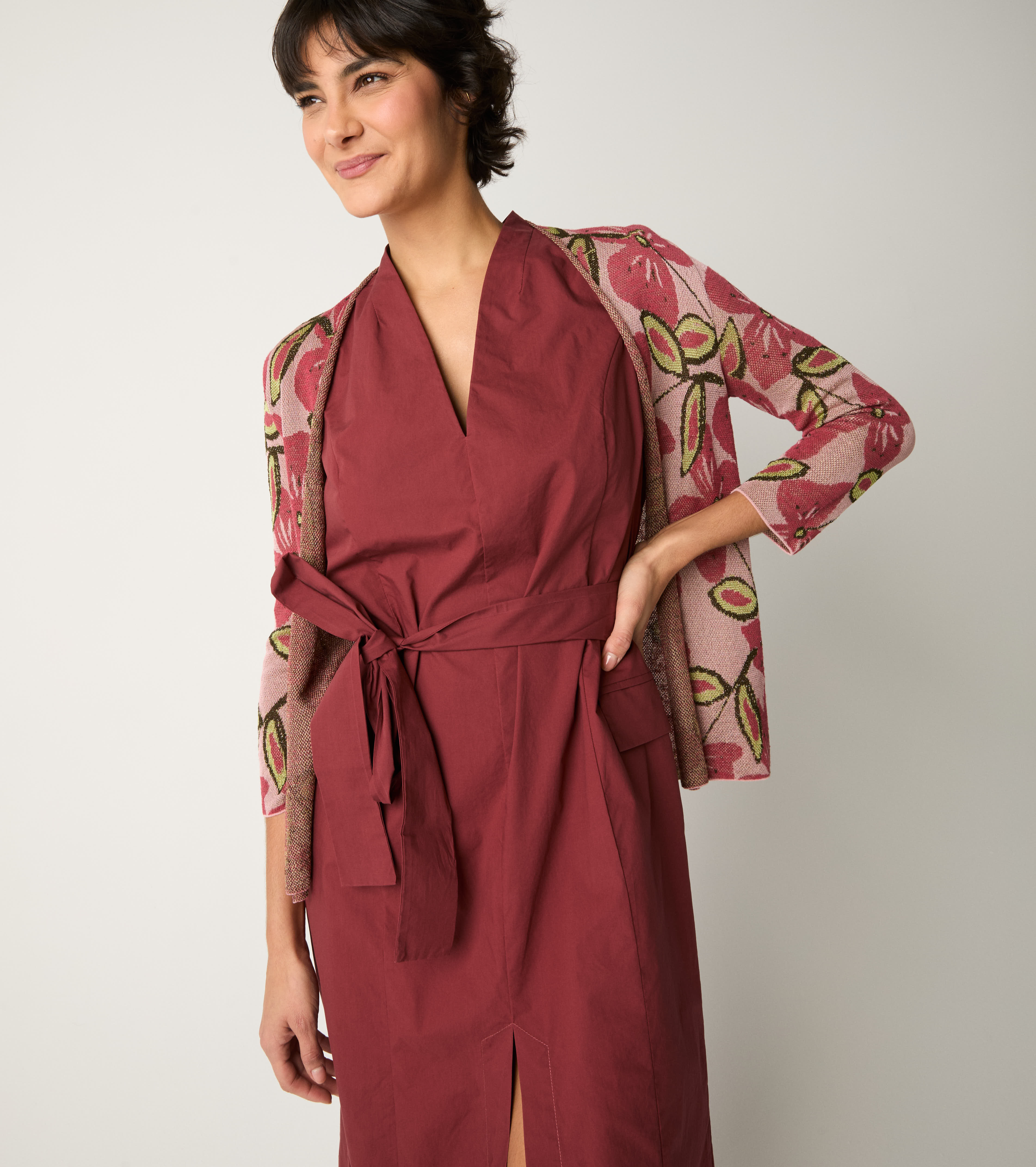 Jacquard cardigan with V-neck ombré
