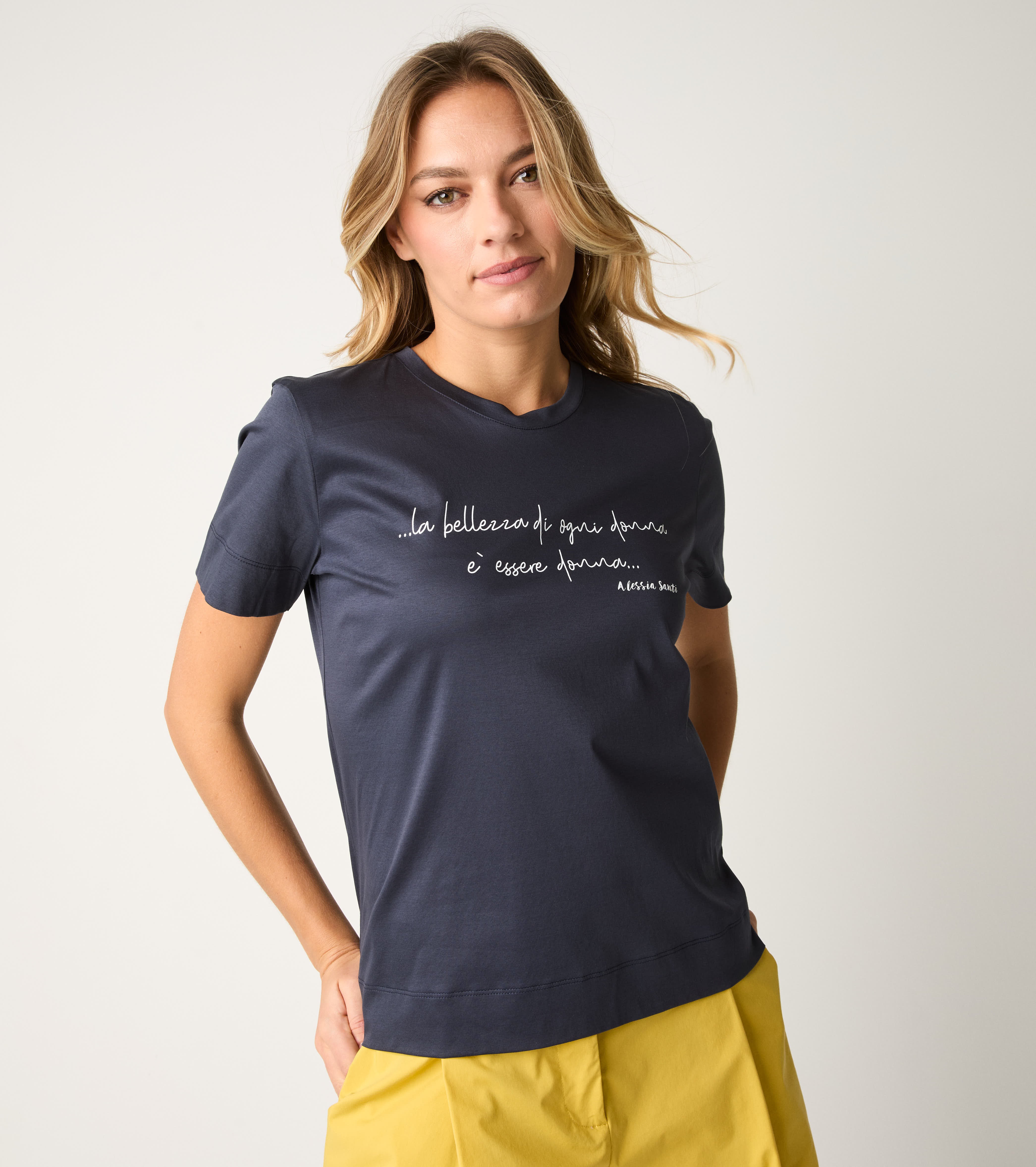 T-shirt con stampa lettering blu