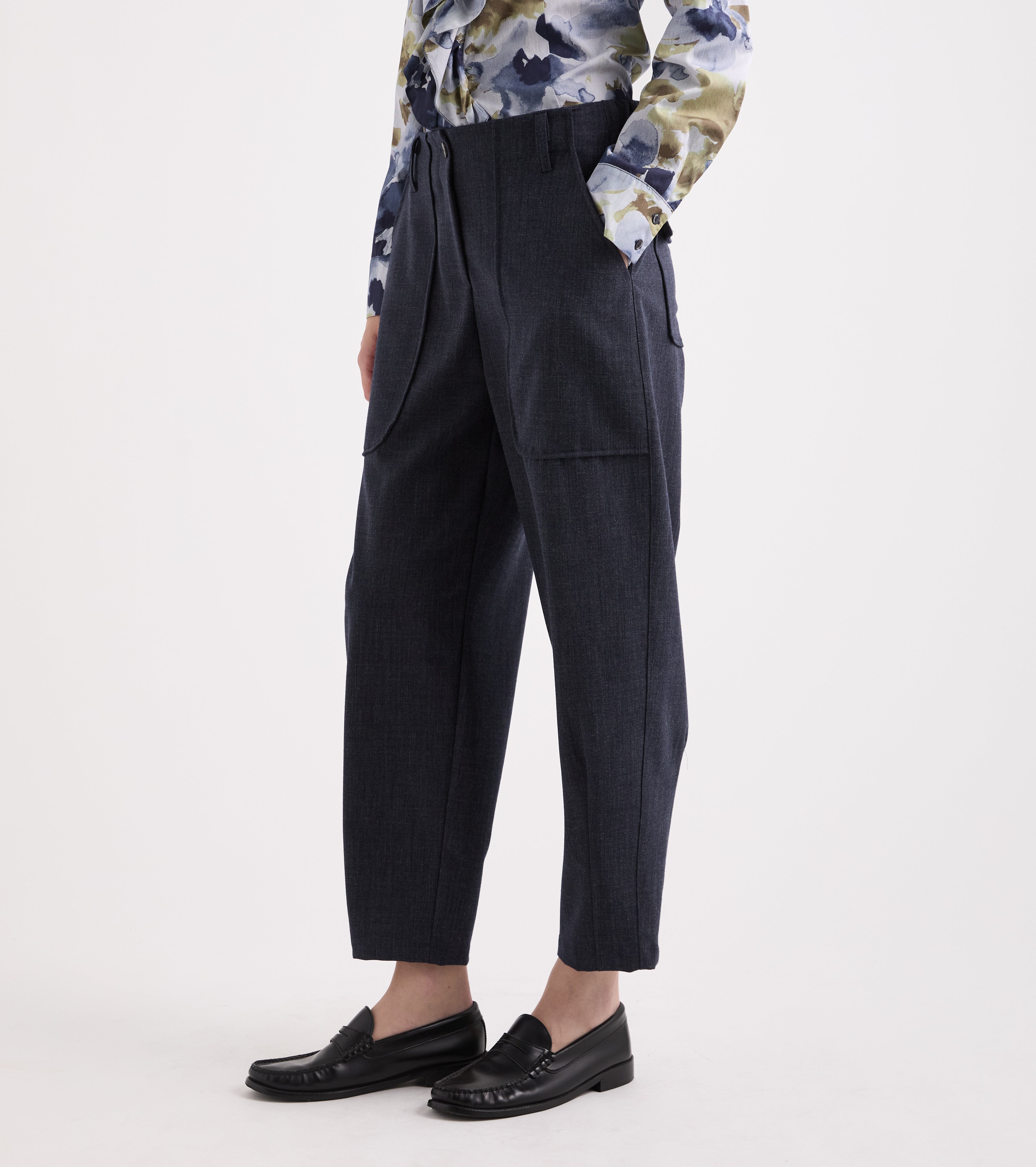 Pantaloni stretch in viscosa nero