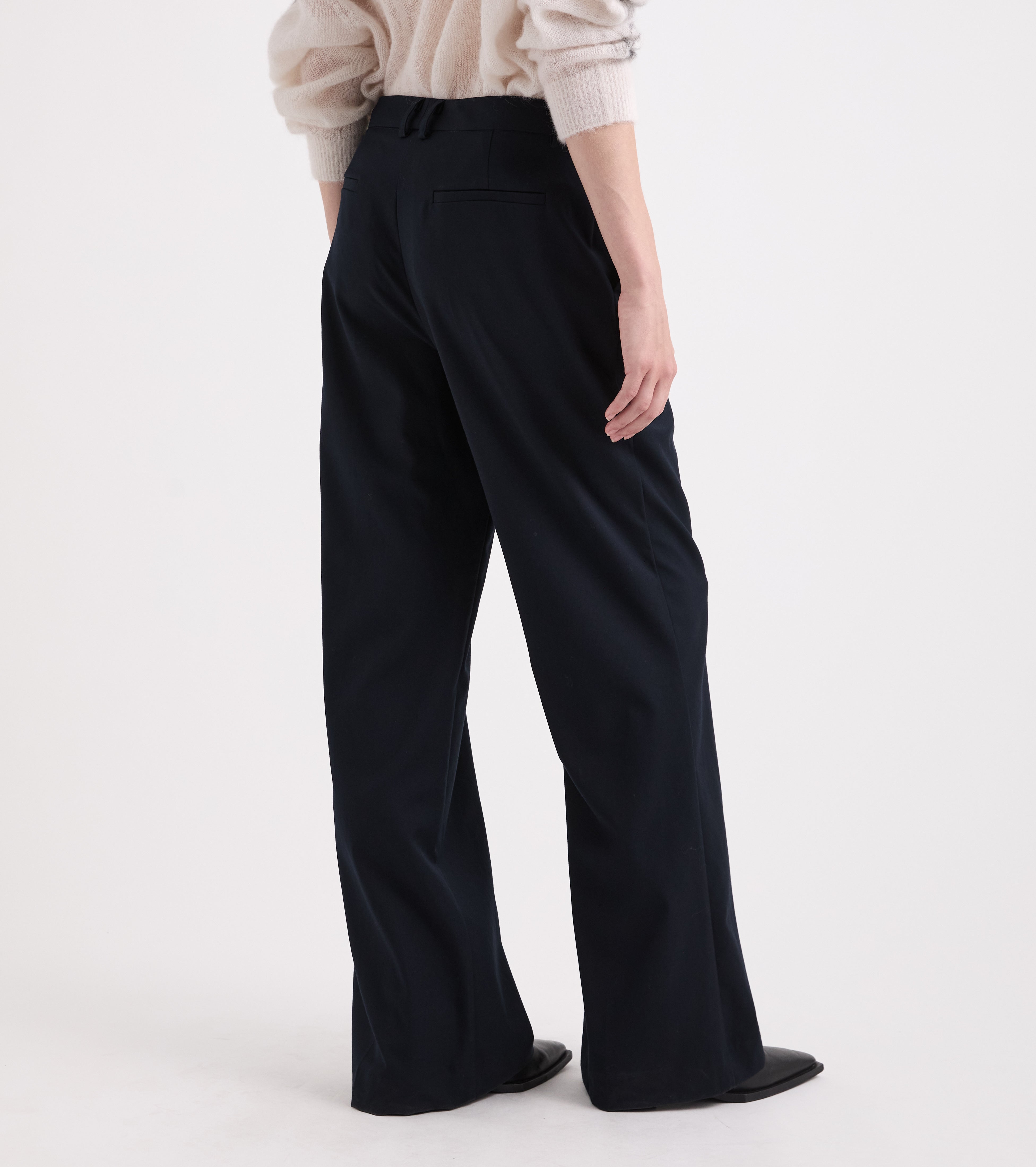 Pantaloni in viscosa stretch con piega multicolor