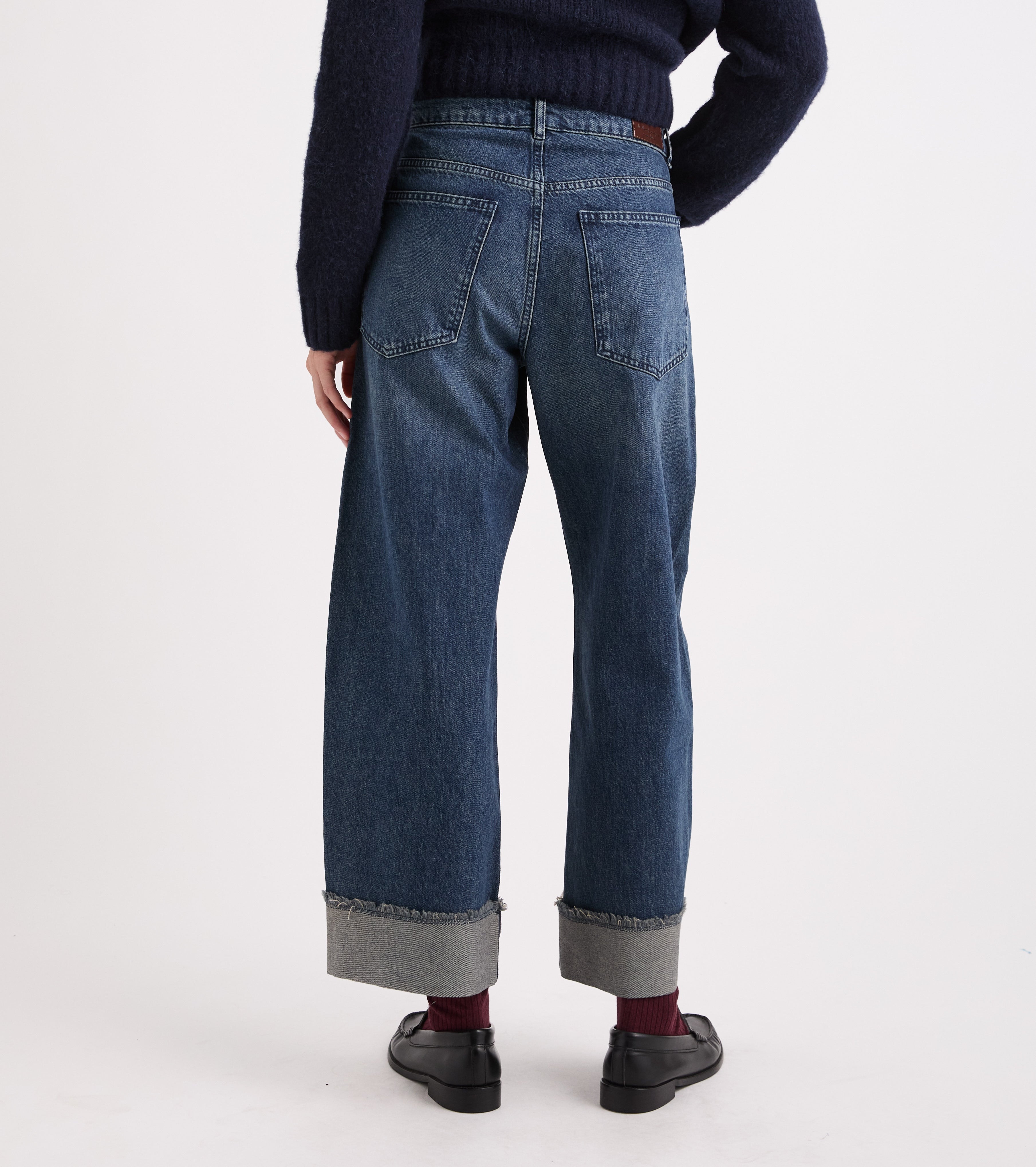 Jeans cinque tasche in cotone effetto used marrone