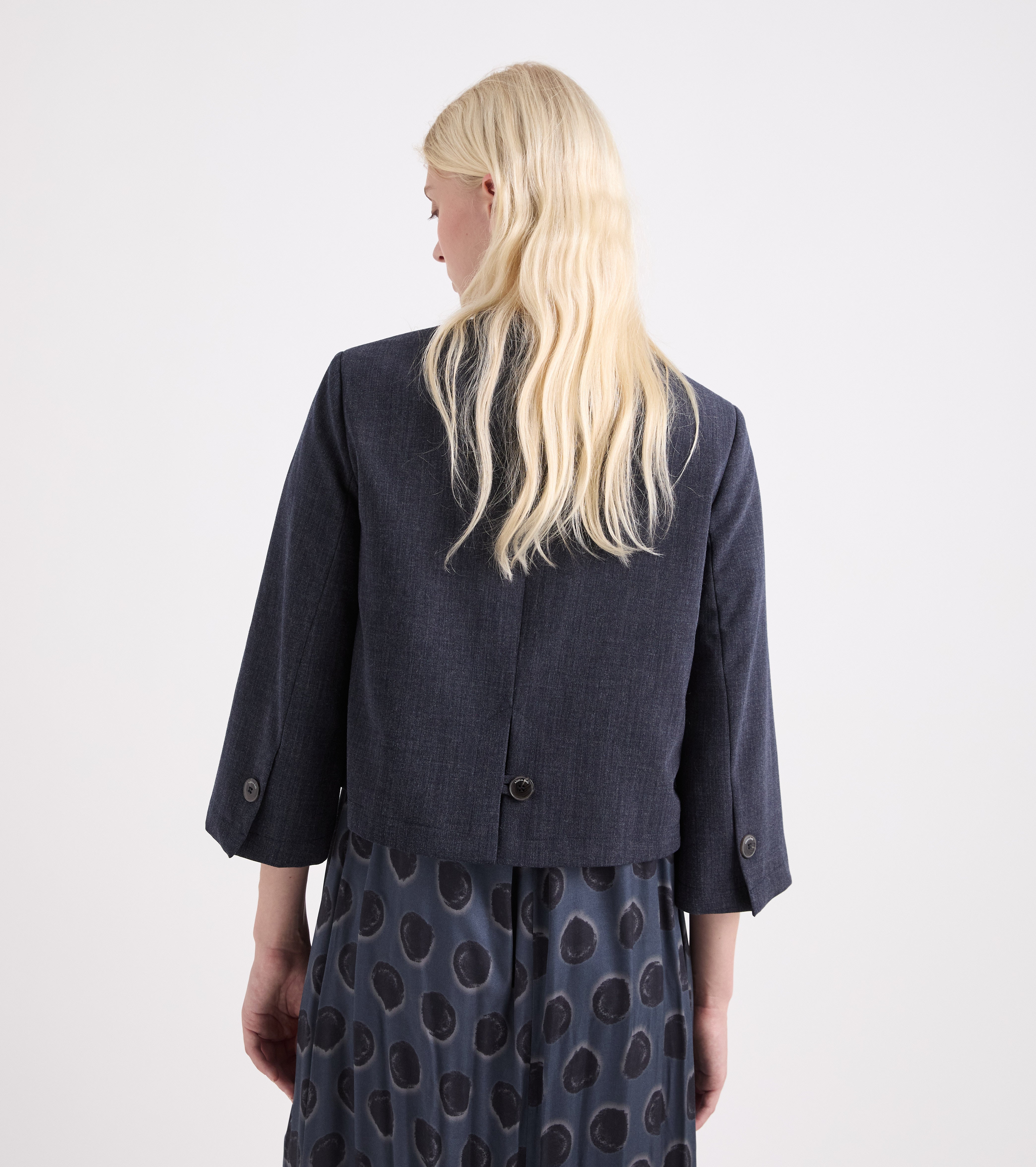 Giacca stretch con collo a giro grigiia