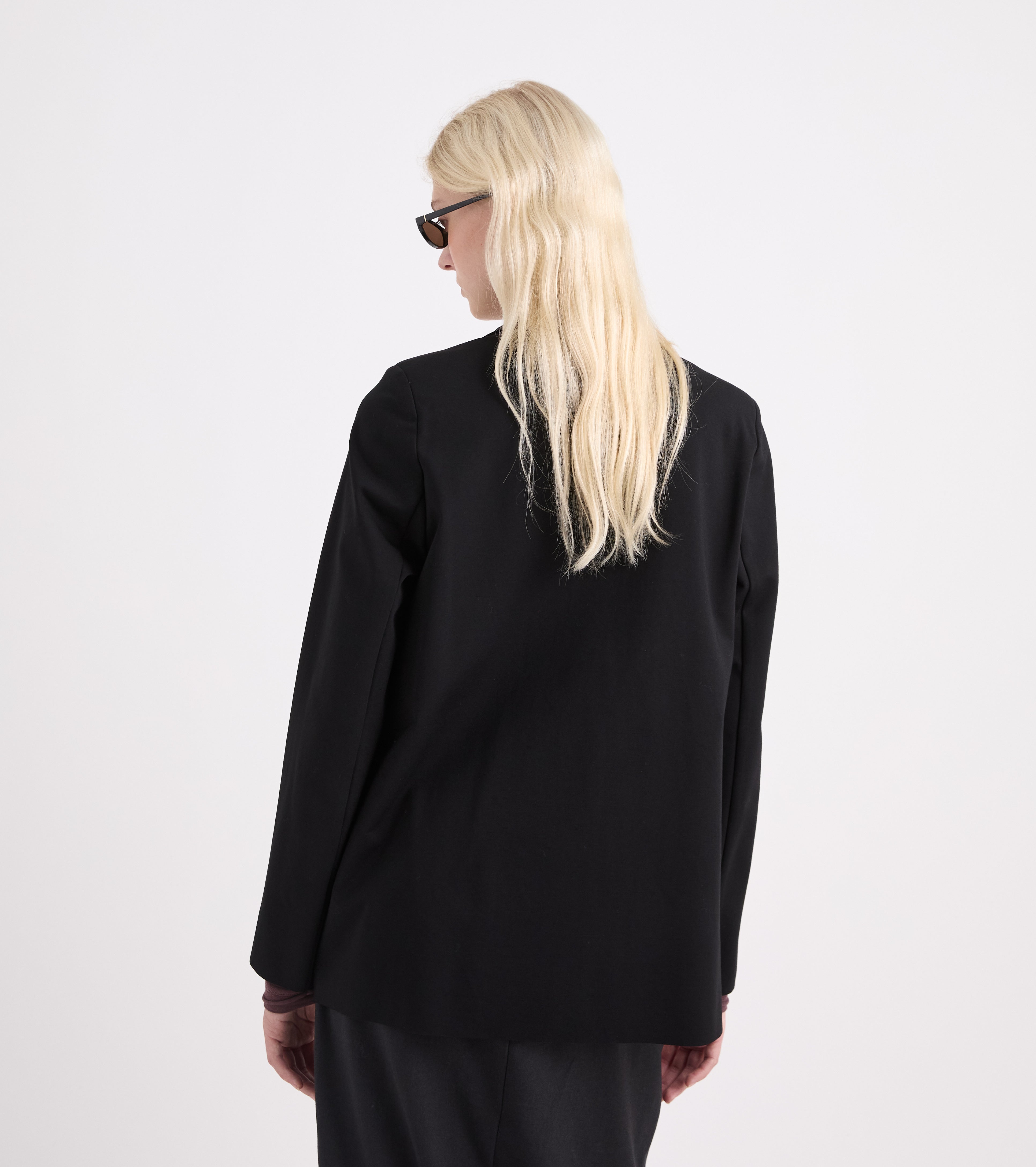 Blazer med lommer med sort diamantmønster