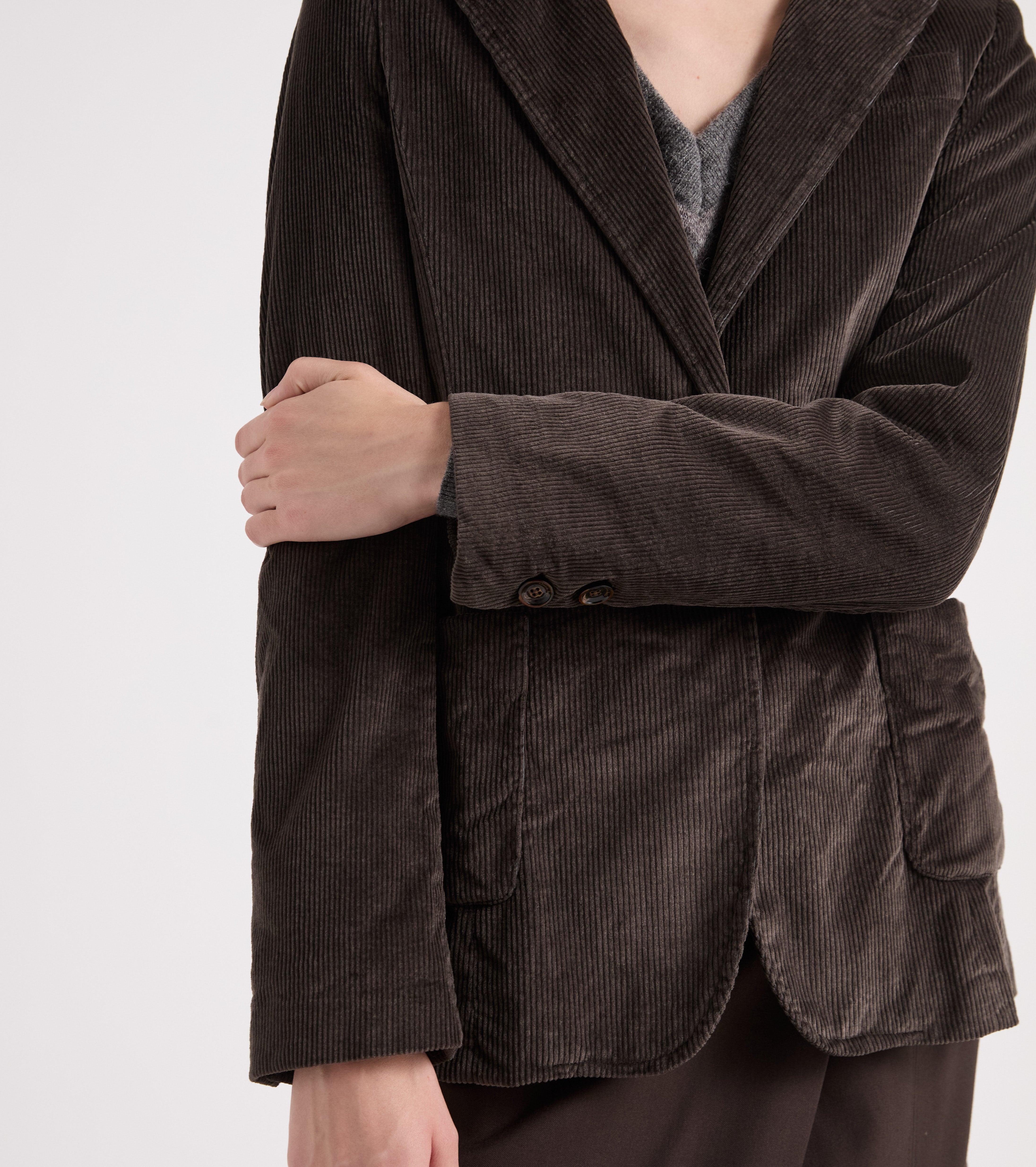 Blazer monopetto con revers a lancia bianco e nero