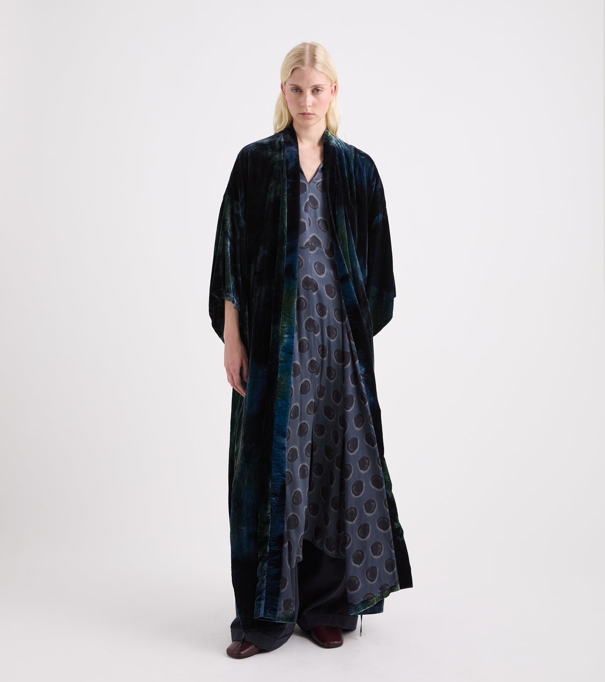 Multicoloured kimono with a multicoloured V-neck