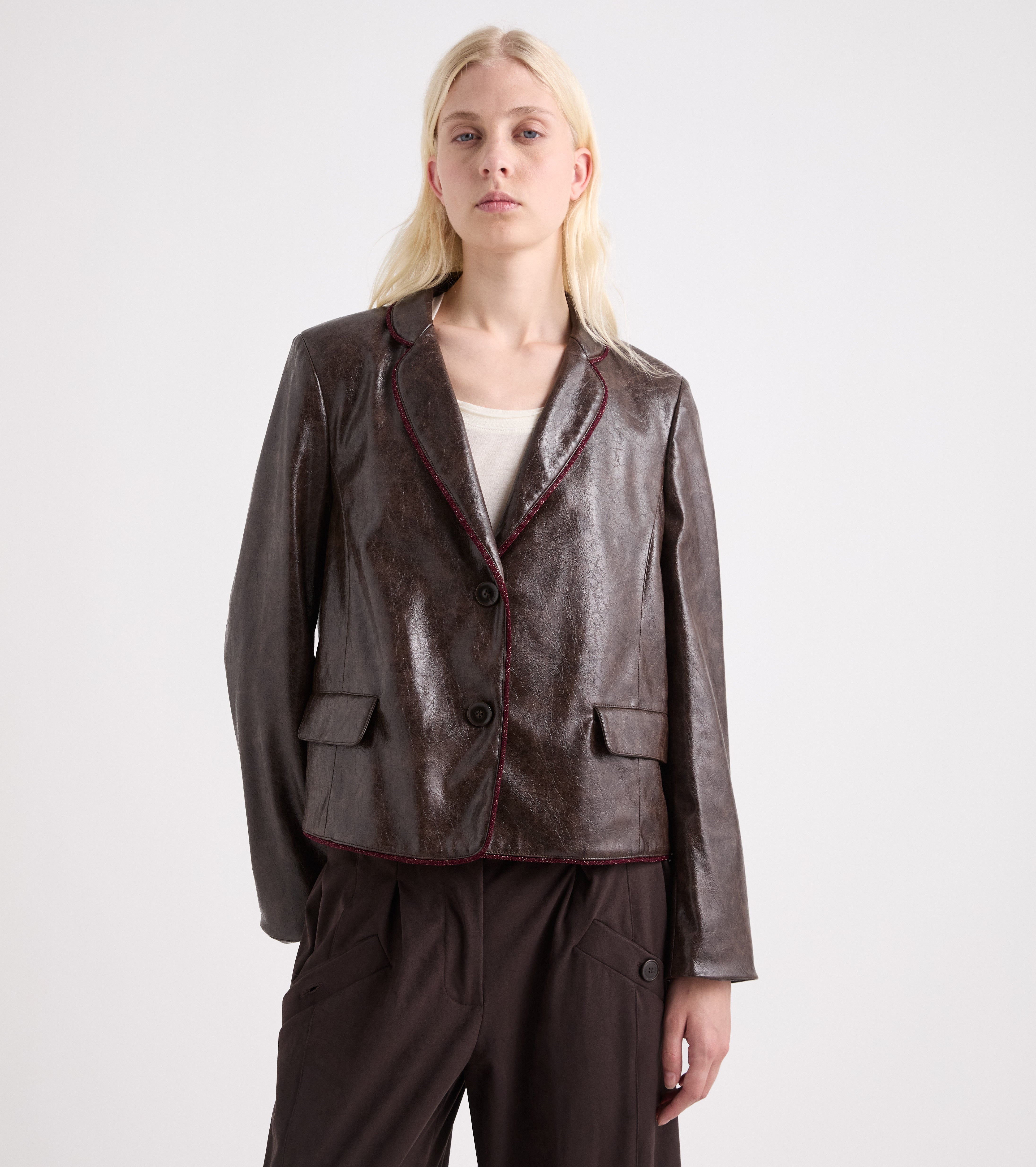 Blazer monopetto in similpelle nero