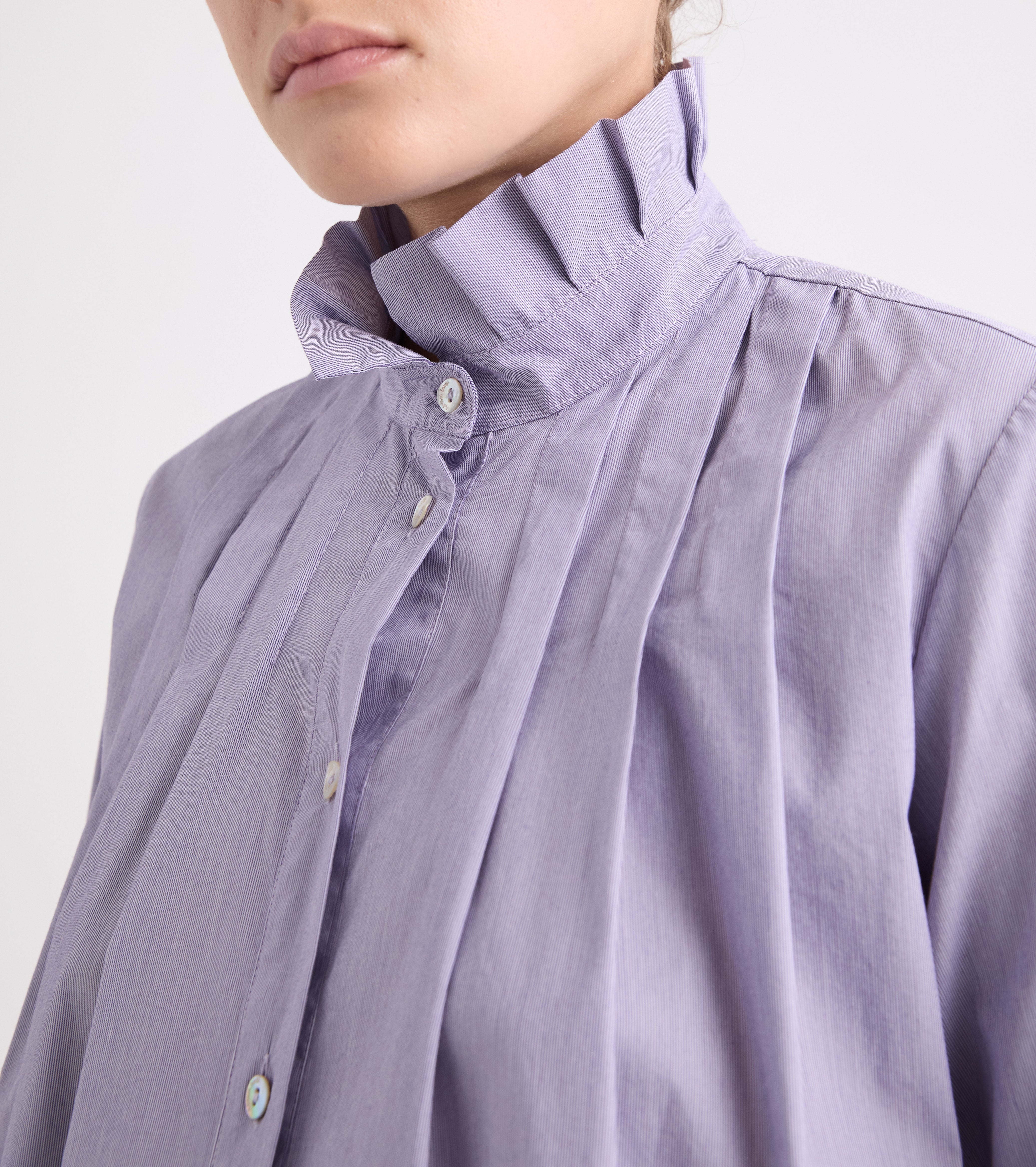 Camicia stretch con collo alto nero