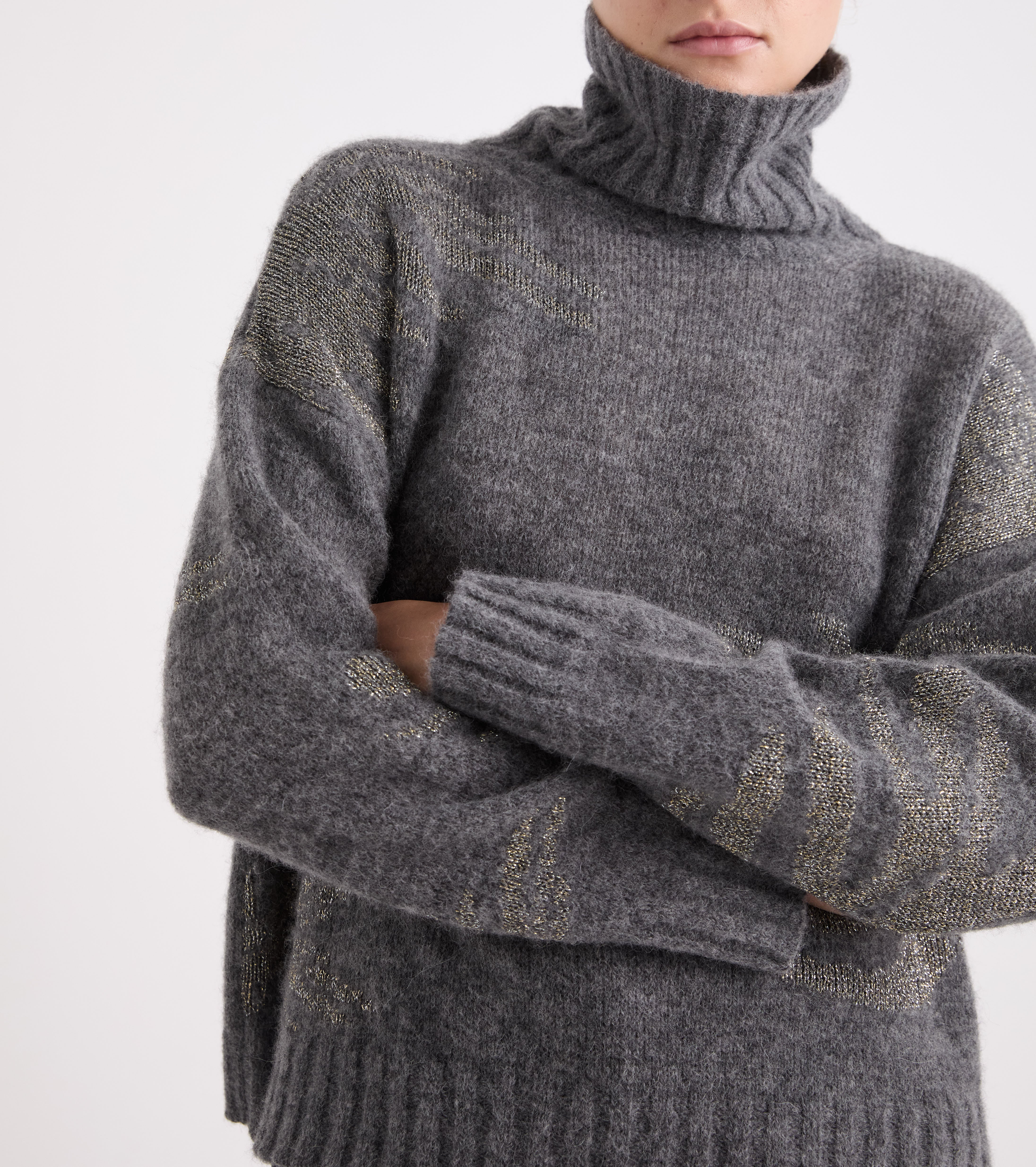 Maglia dolcevita in misto lana e lurex nero