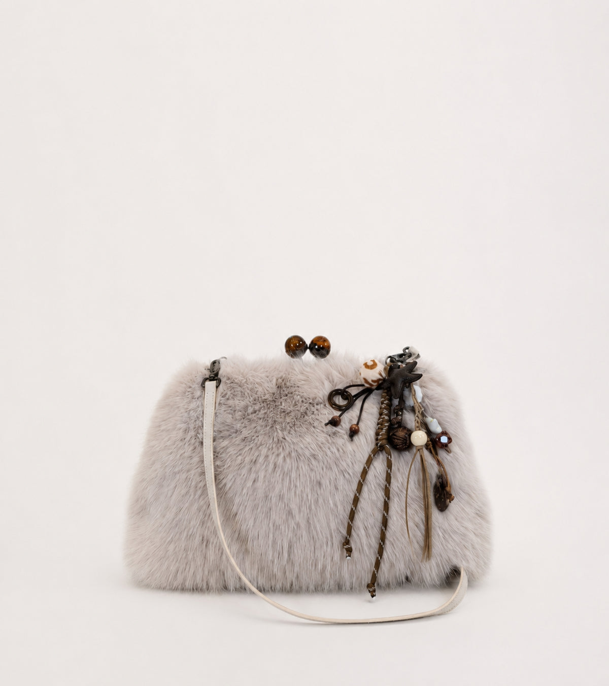 Borsa crossbody con charms sabbia