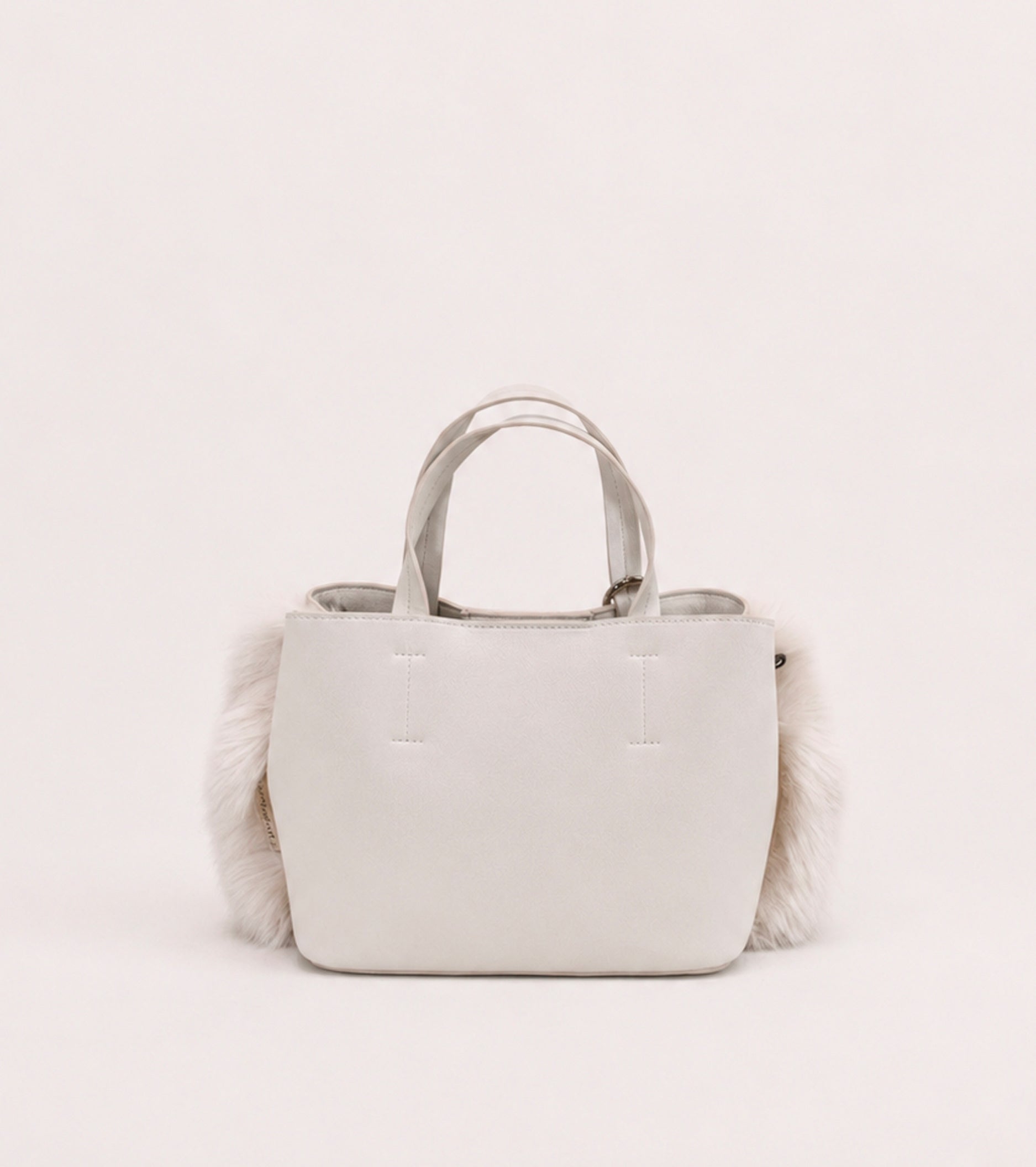 Bolso de mano con correa para el hombro color arena