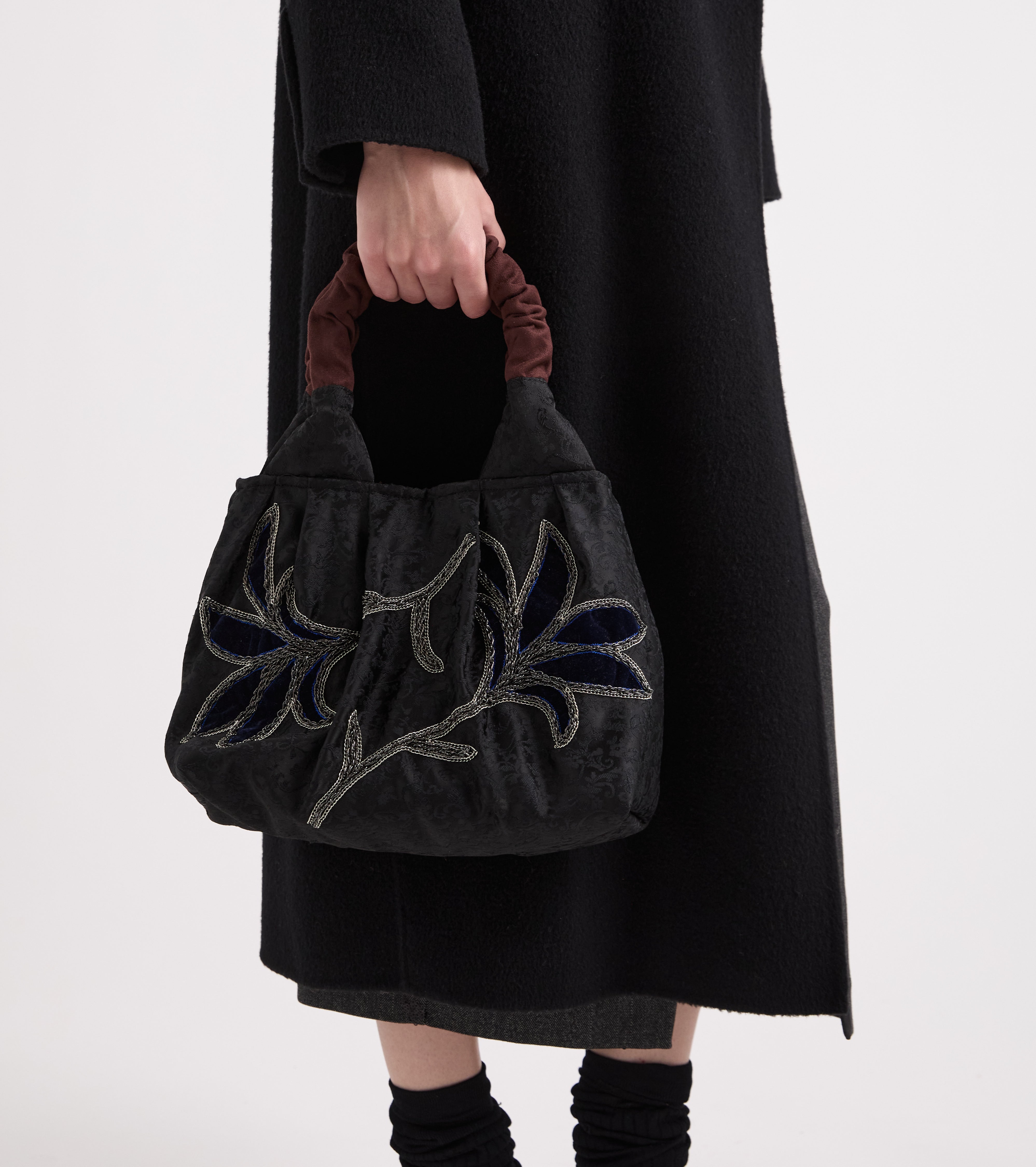 Jacquard-håndtaske med blomsterbroderi, sort med blomster
