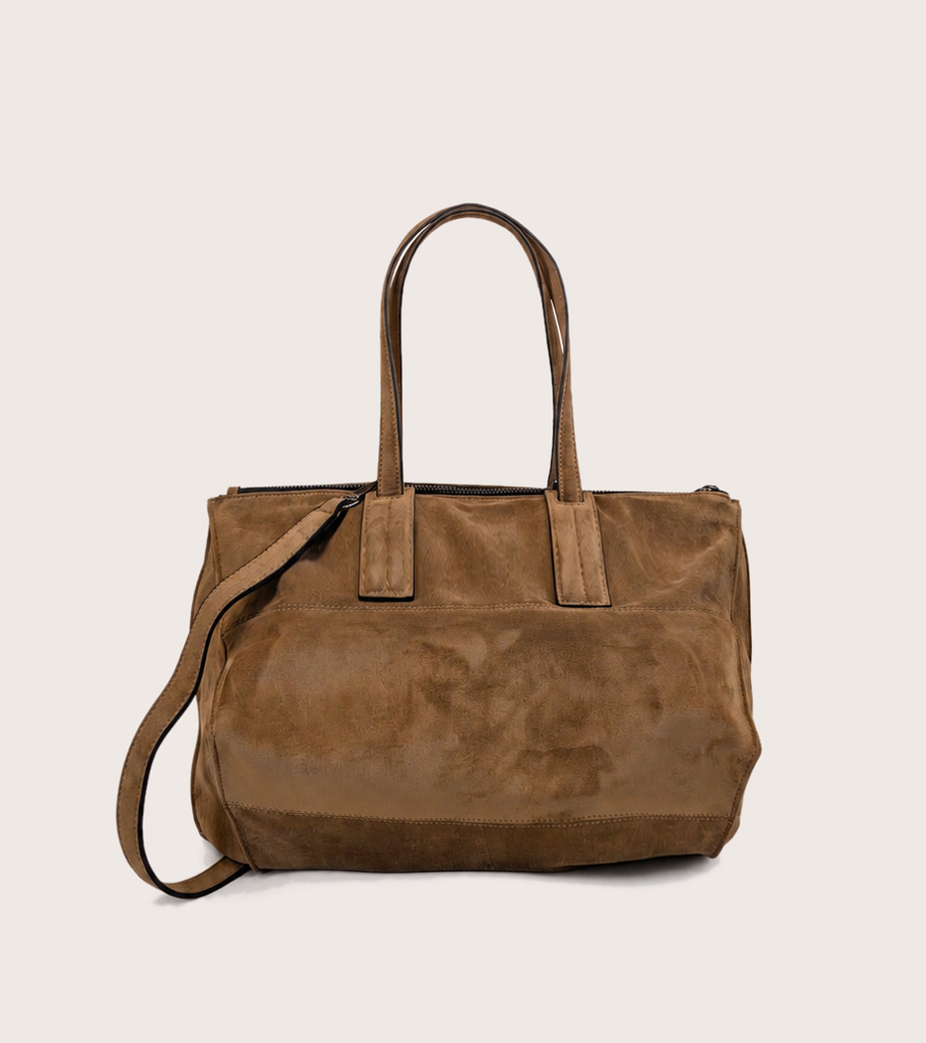 Shoppingtaske i ruskind med AS-charm i hermelin